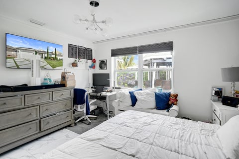 Tiny photo for 372 W Riverbend Drive #372, Sunrise, FL 33326 (MLS # B26071273)
