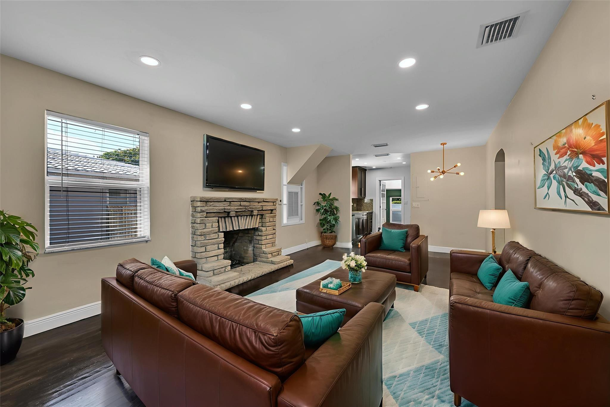 Lauderdale 2-9 D - Residential