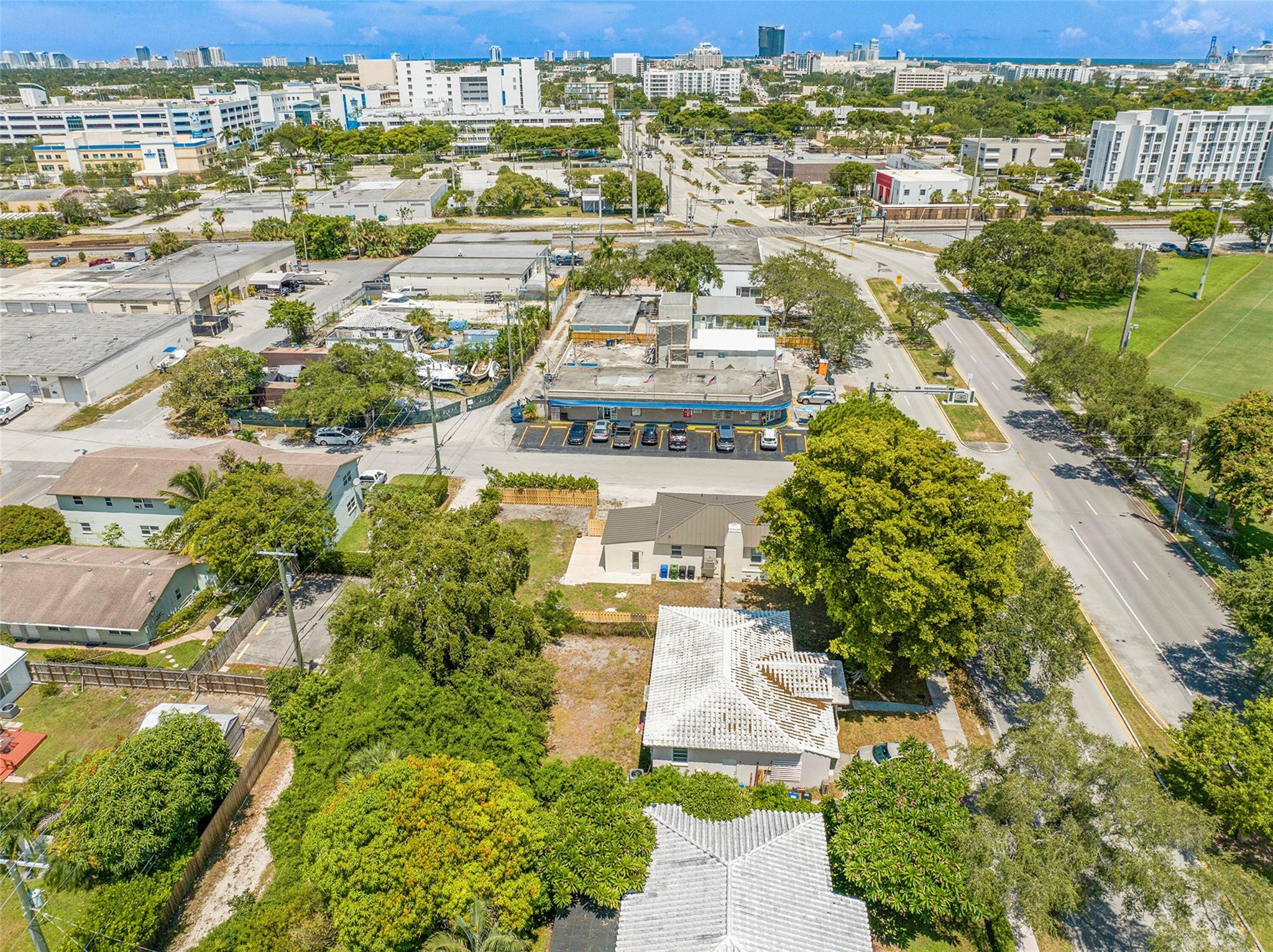 Lauderdale 2-9 D - Residential