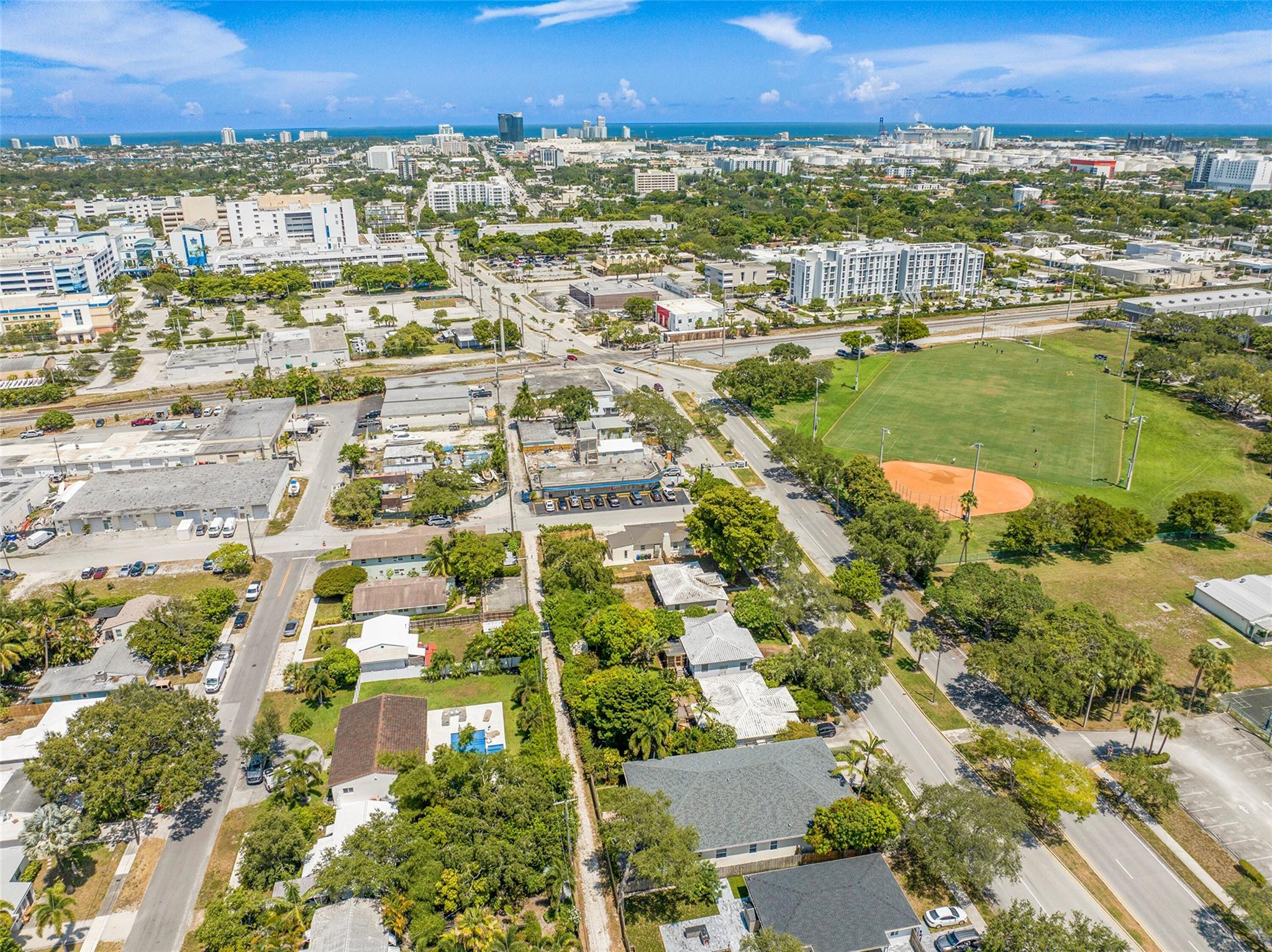 Lauderdale 2-9 D - Residential