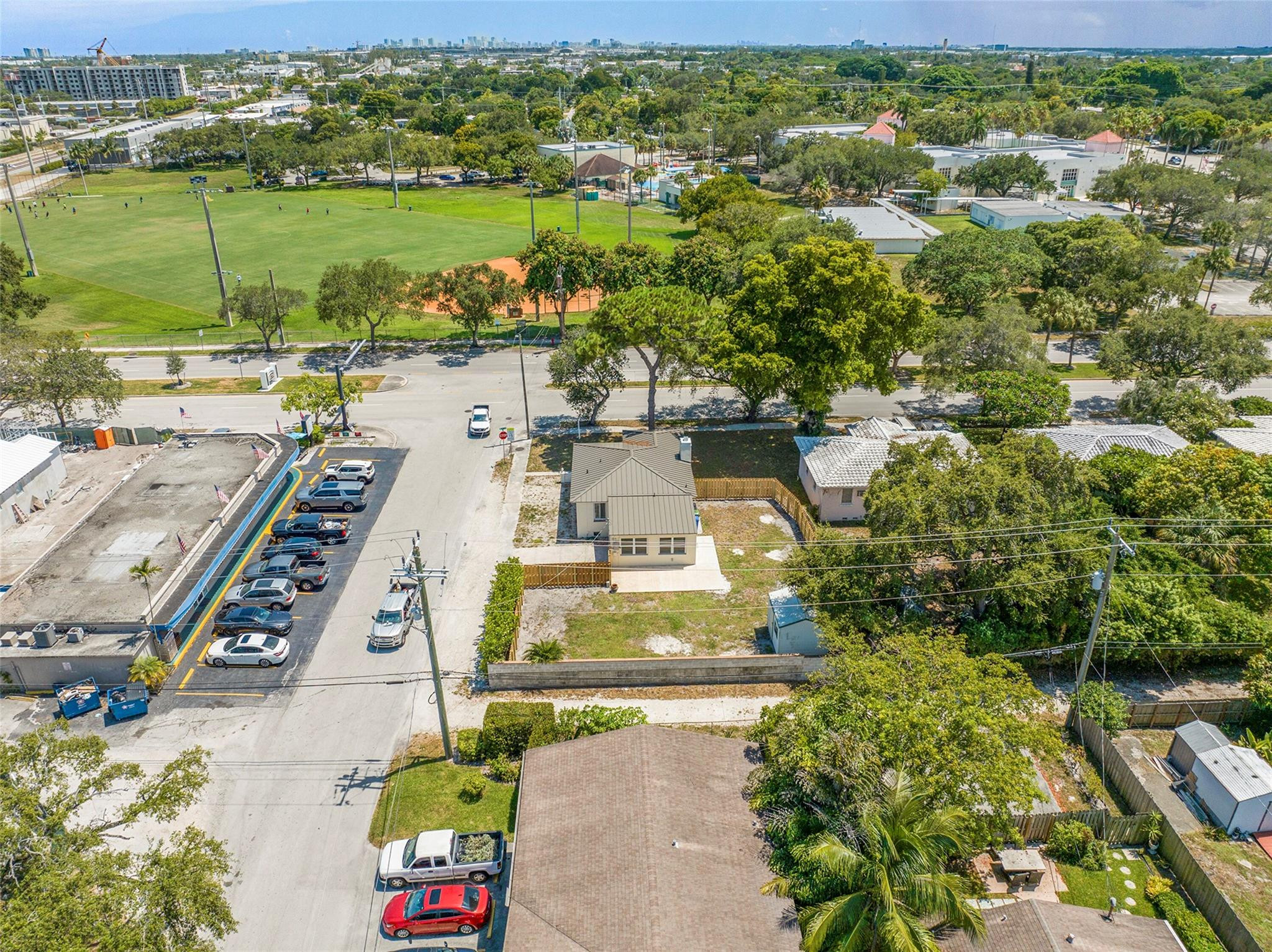 Lauderdale 2-9 D - Residential