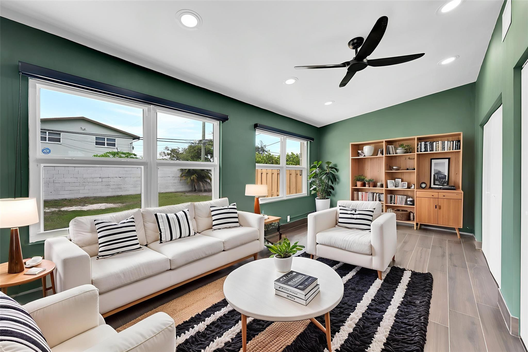 Lauderdale 2-9 D - Residential