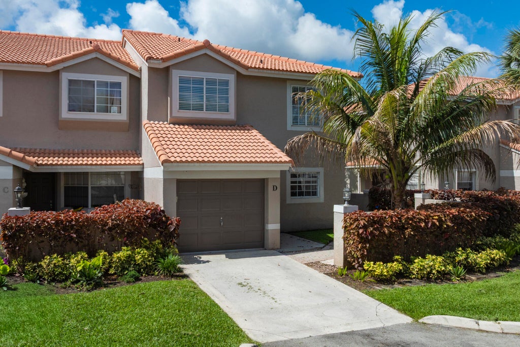 Photo of 20970 Via Oleander #D, Boca Raton, FL 33428 (MLS # B26045290)