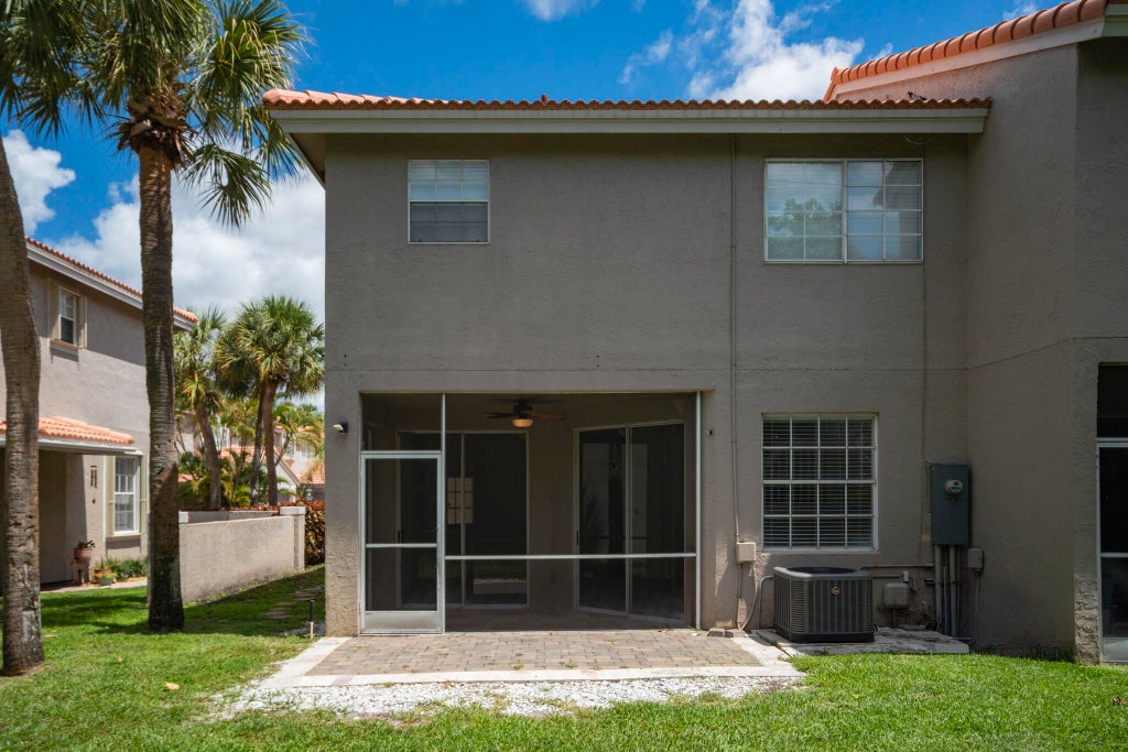 Photo of 20970 Via Oleander #D, Boca Raton, FL 33428 (MLS # B26045290)