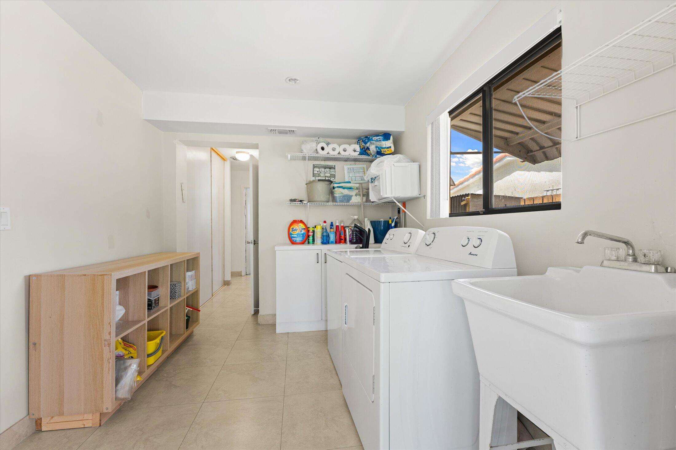 GULFSTREAM ESTATES NO 3 - Residential