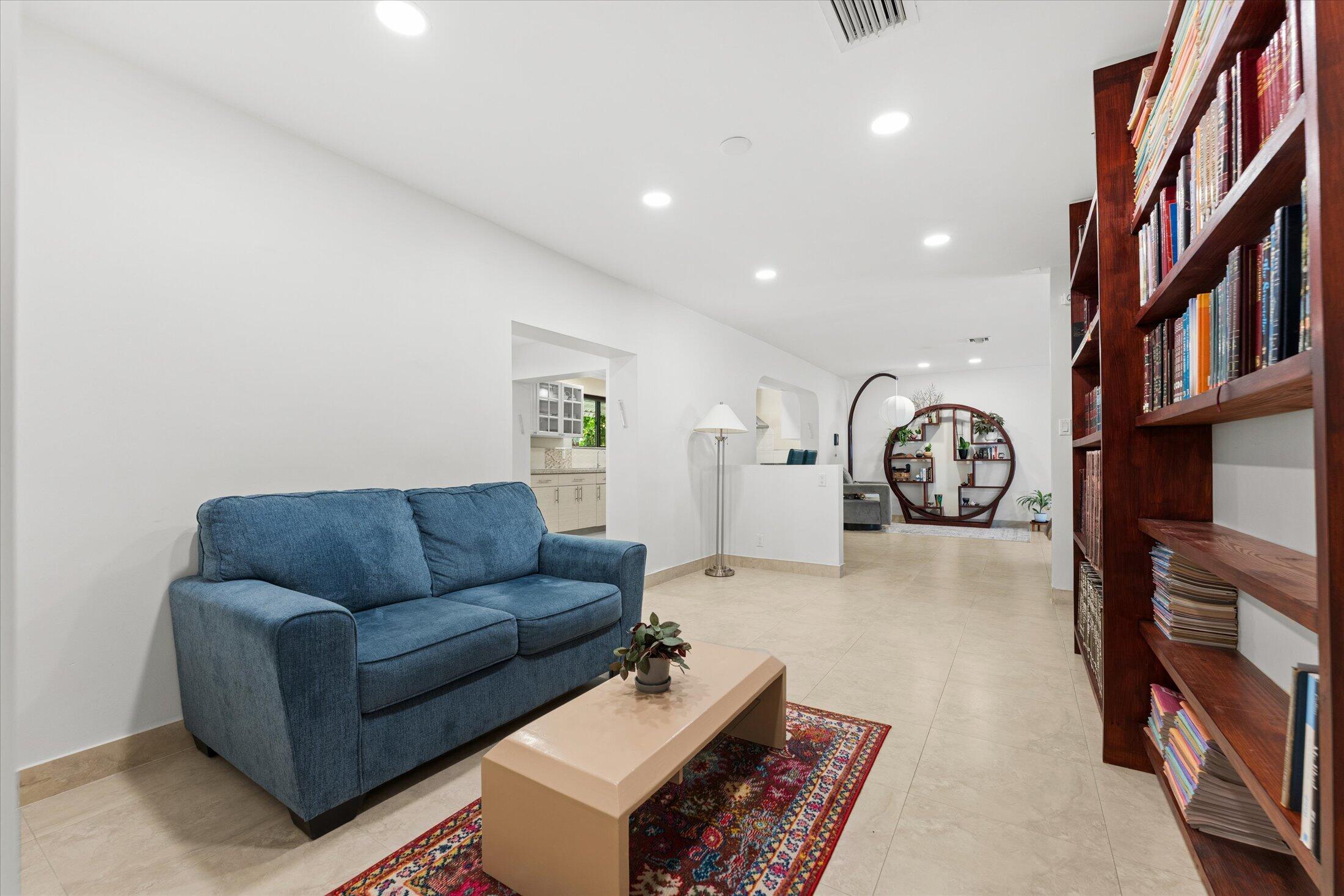 GULFSTREAM ESTATES NO 3 - Residential