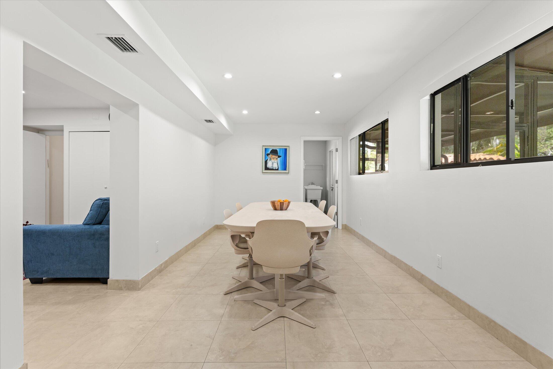 GULFSTREAM ESTATES NO 3 - Residential