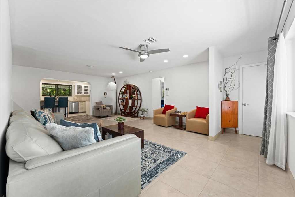 Photo of 1101 NE 4th Court, Hallandale Beach, FL 33009 (MLS # B26019589)