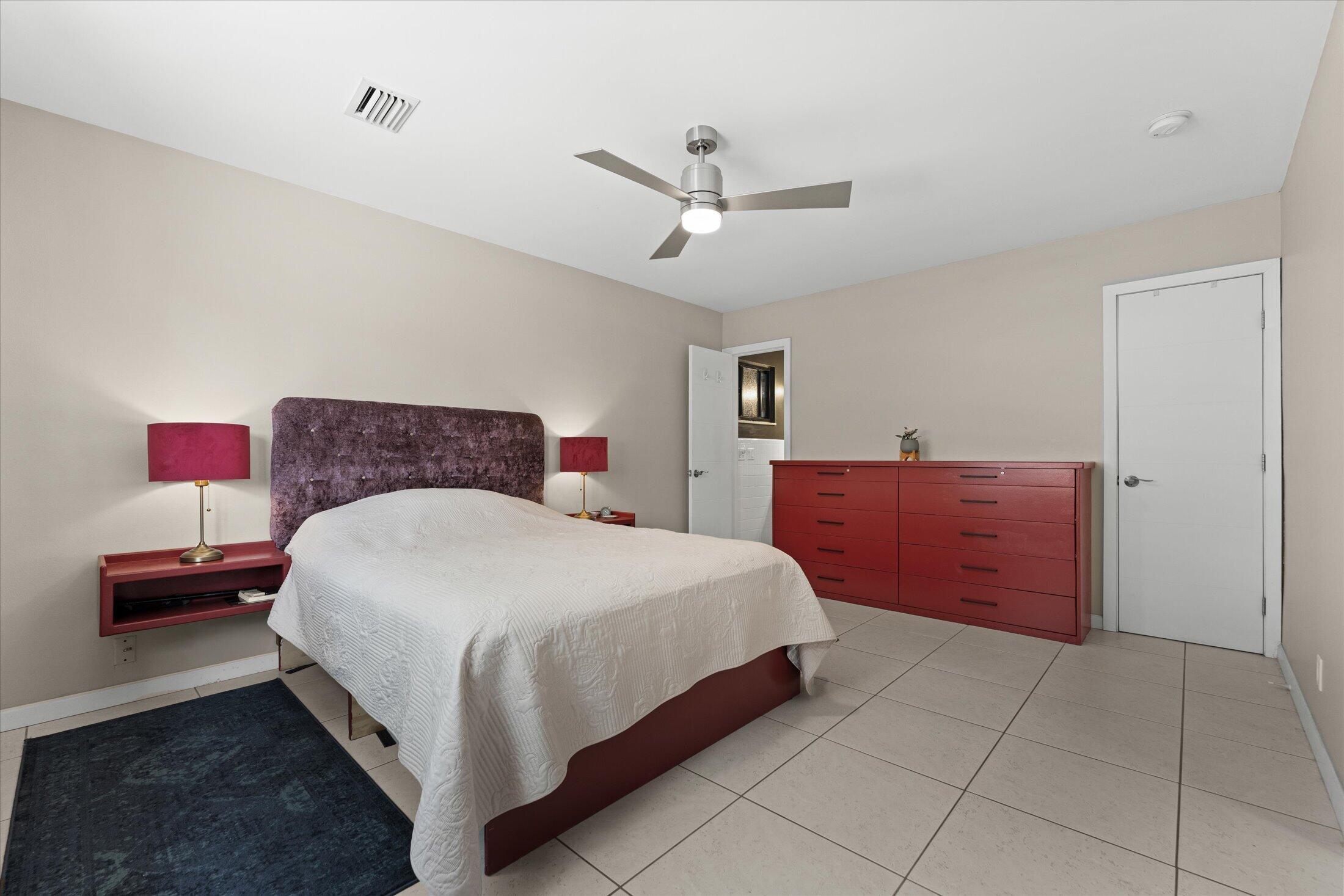 GULFSTREAM ESTATES NO 3 - Residential