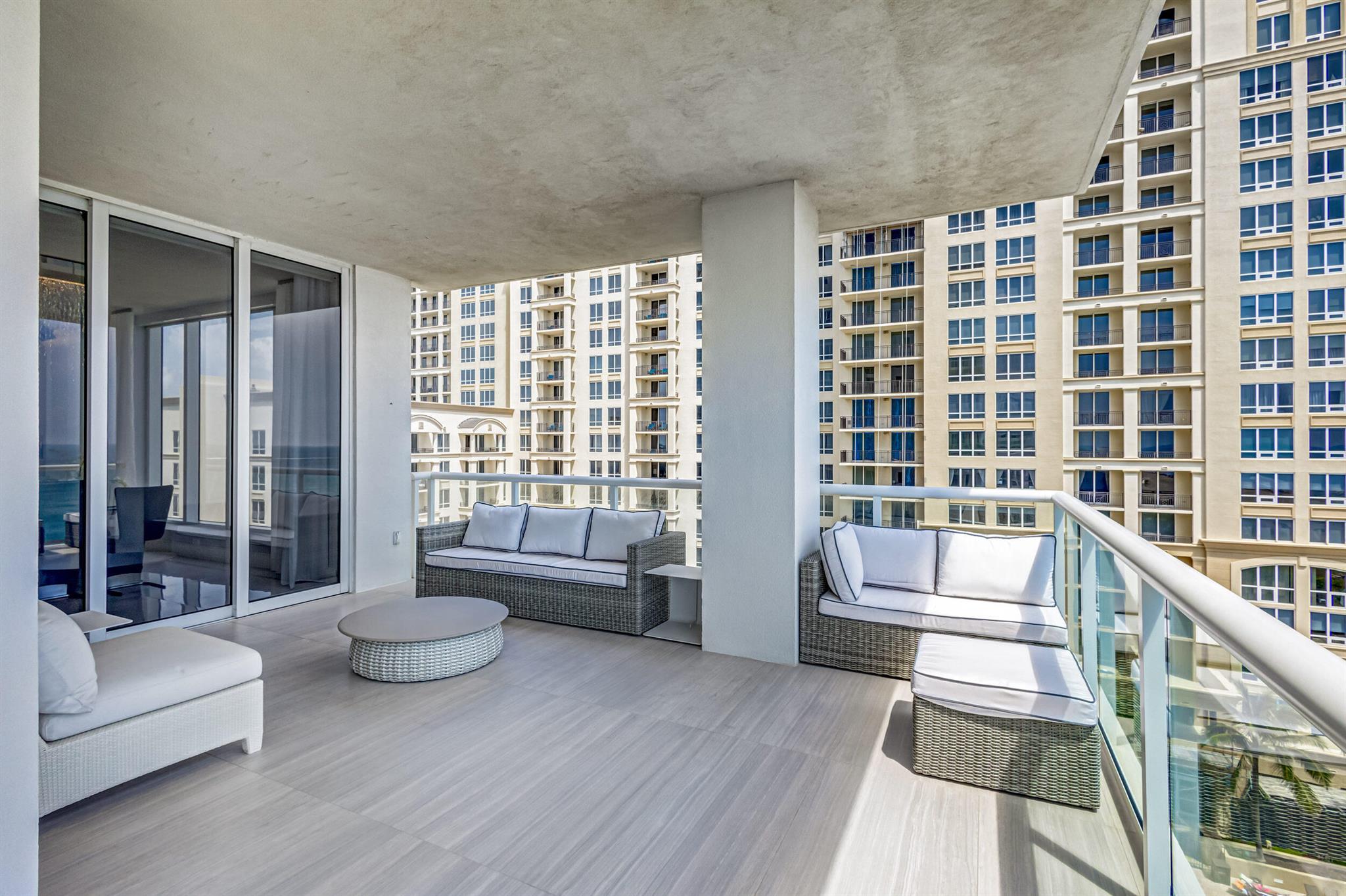 VISTABLUE SINGER ISLAND C - Residential