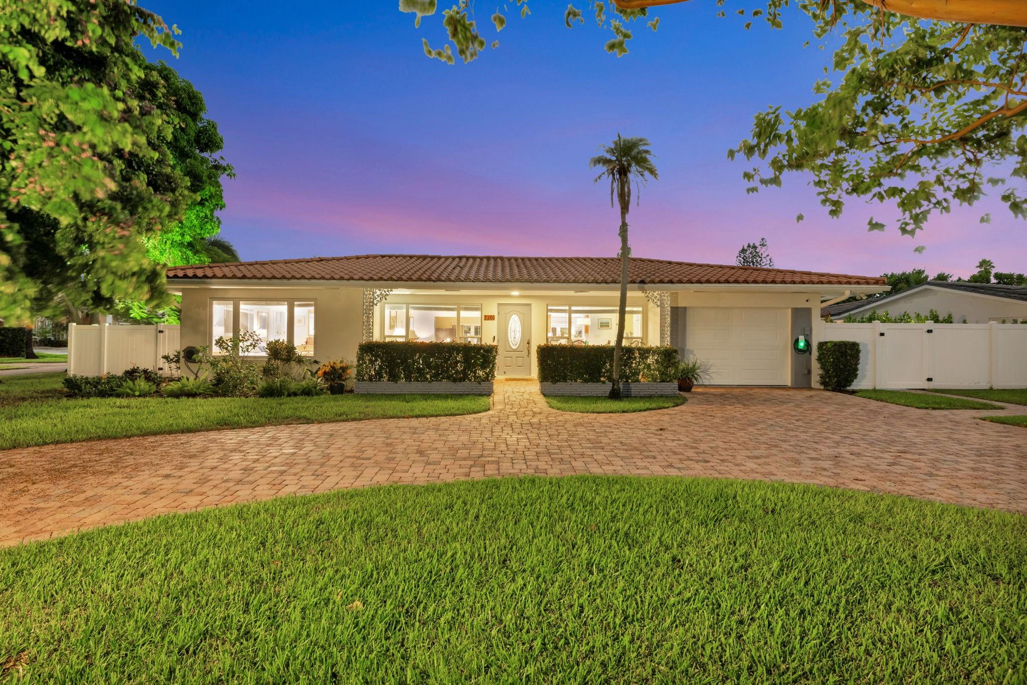 3280 Cypress Creek Dr