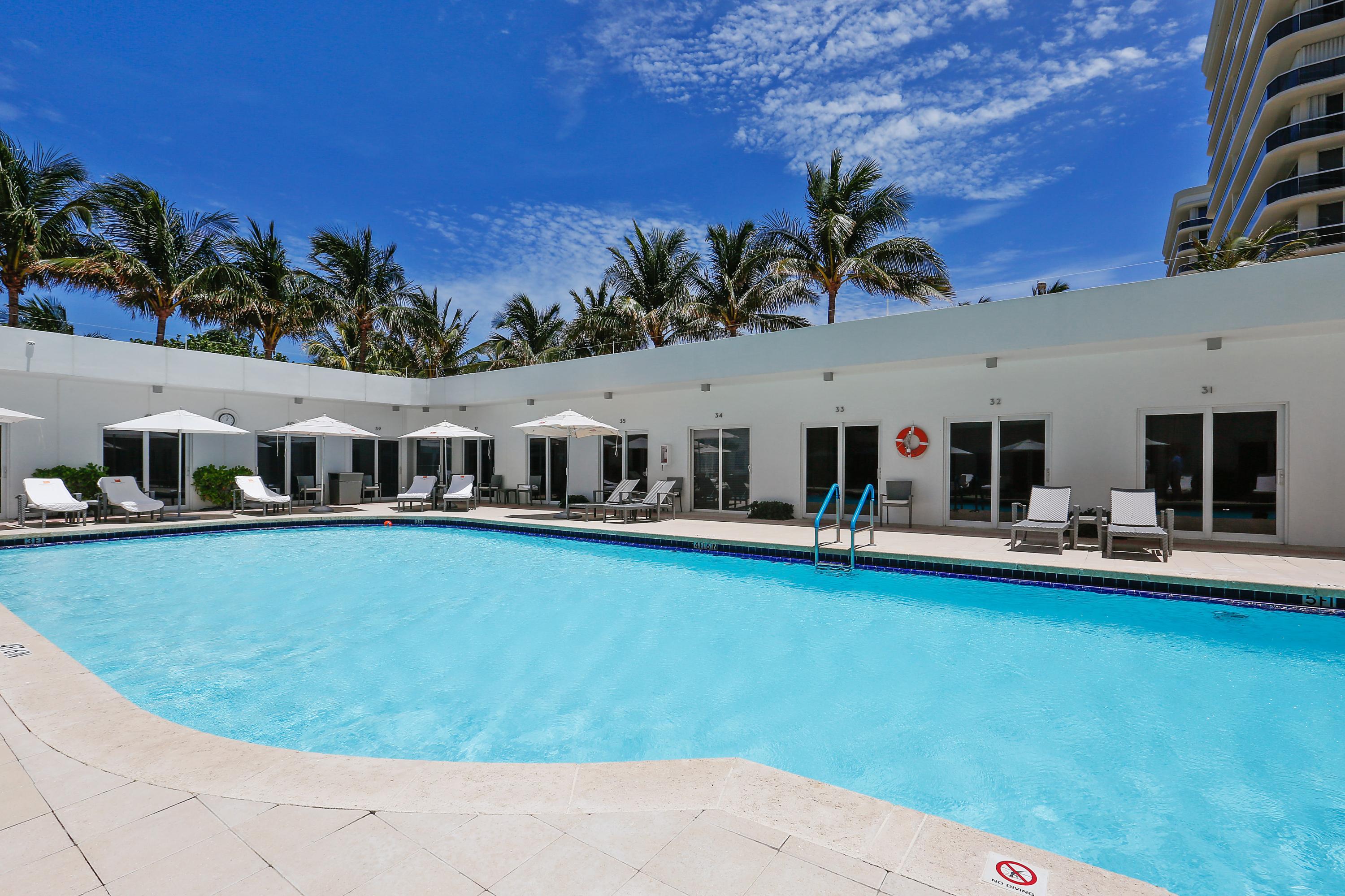 MAJESTIC TOWER - Residential