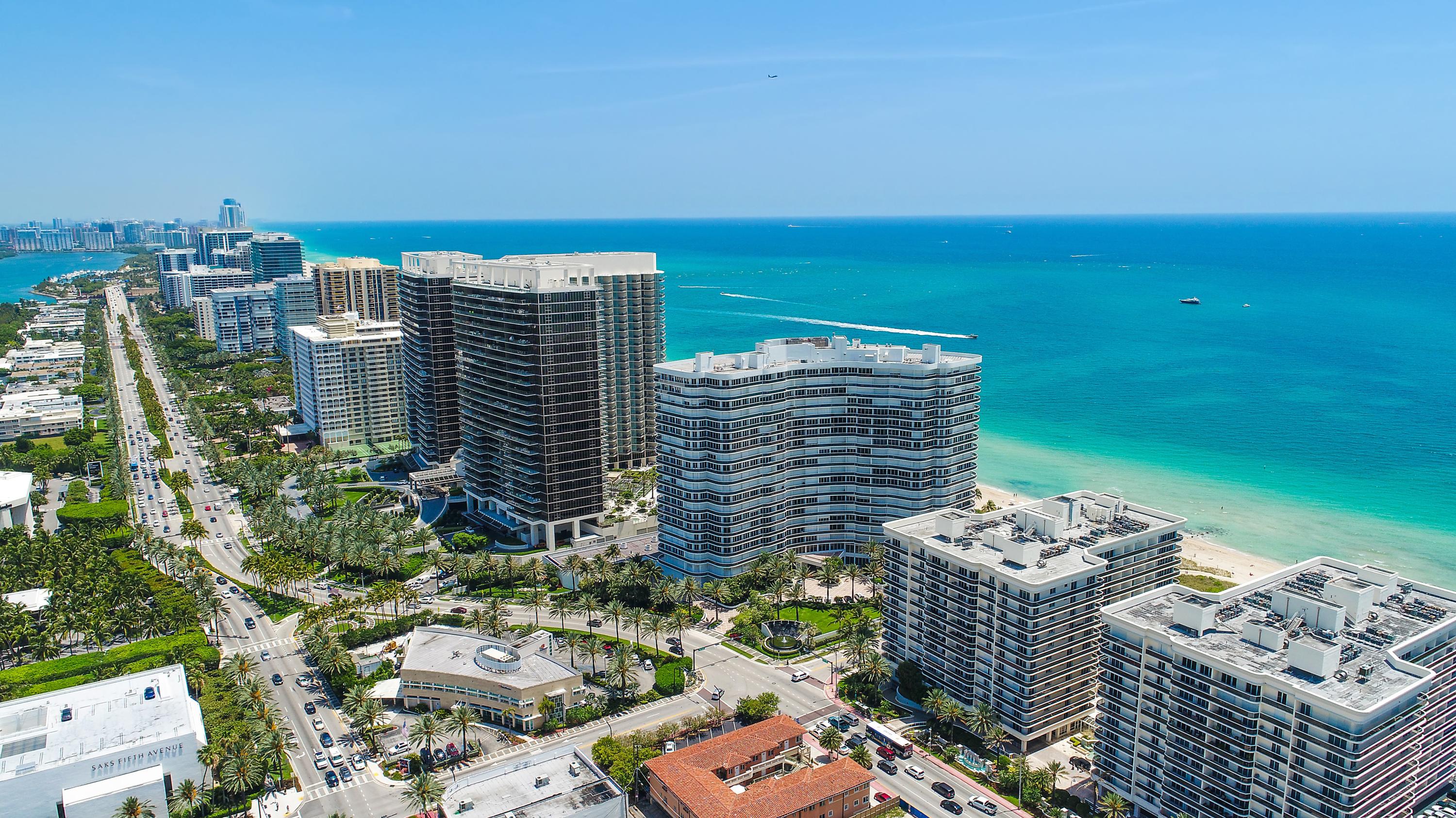 MAJESTIC TOWER - Residential