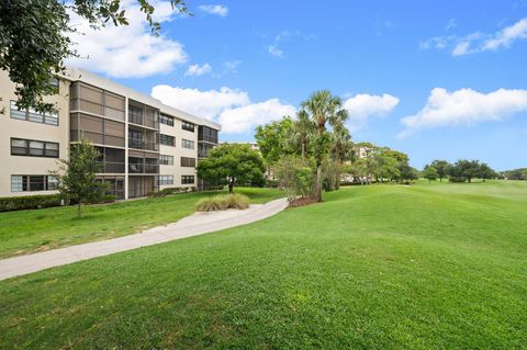 A home in Deerfield Beach