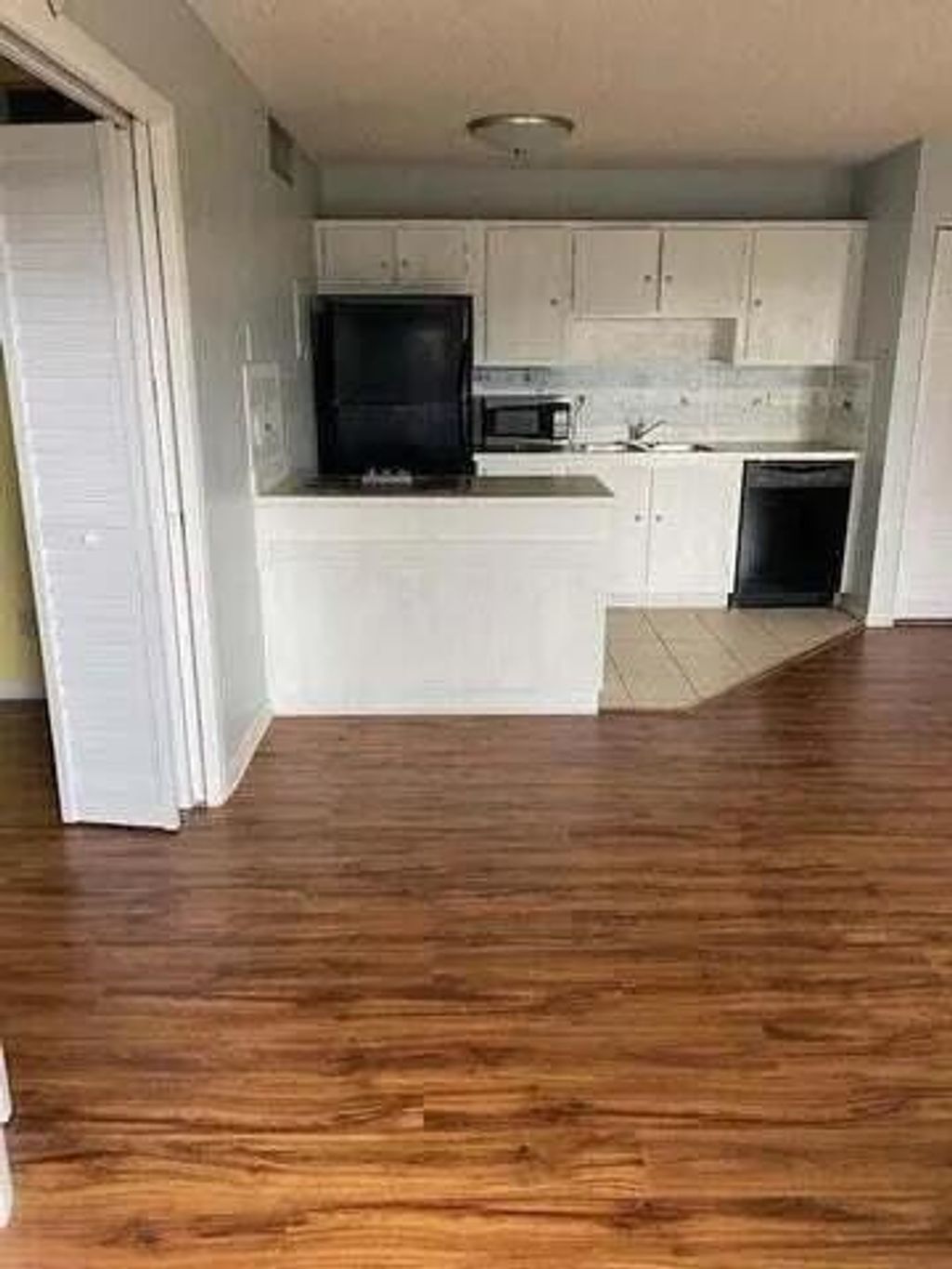 Photo of 637 Executive Center Drive #N205, West Palm Beach, FL 33401 (MLS # B26002304)