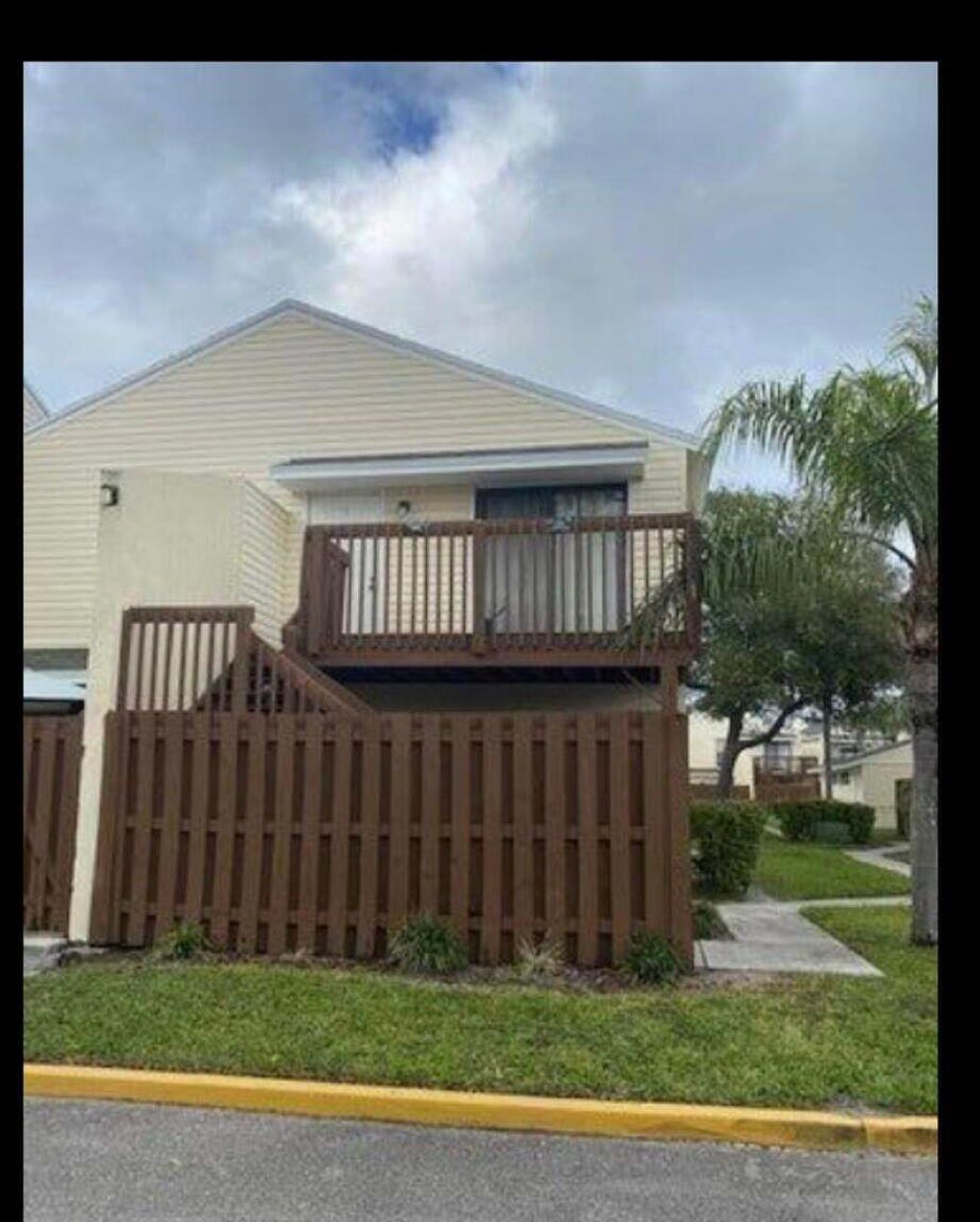 Photo of 637 Executive Center Drive #N205, West Palm Beach, FL 33401 (MLS # B26002304)