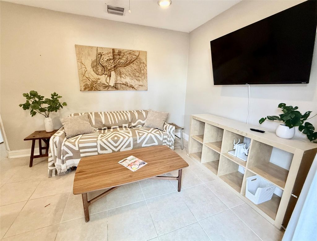 Photo of 2200 NE 19th Avenue, Wilton Manors, FL 33305 (MLS # F10532452)