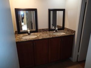 LAKEWOOD - Residential Lease