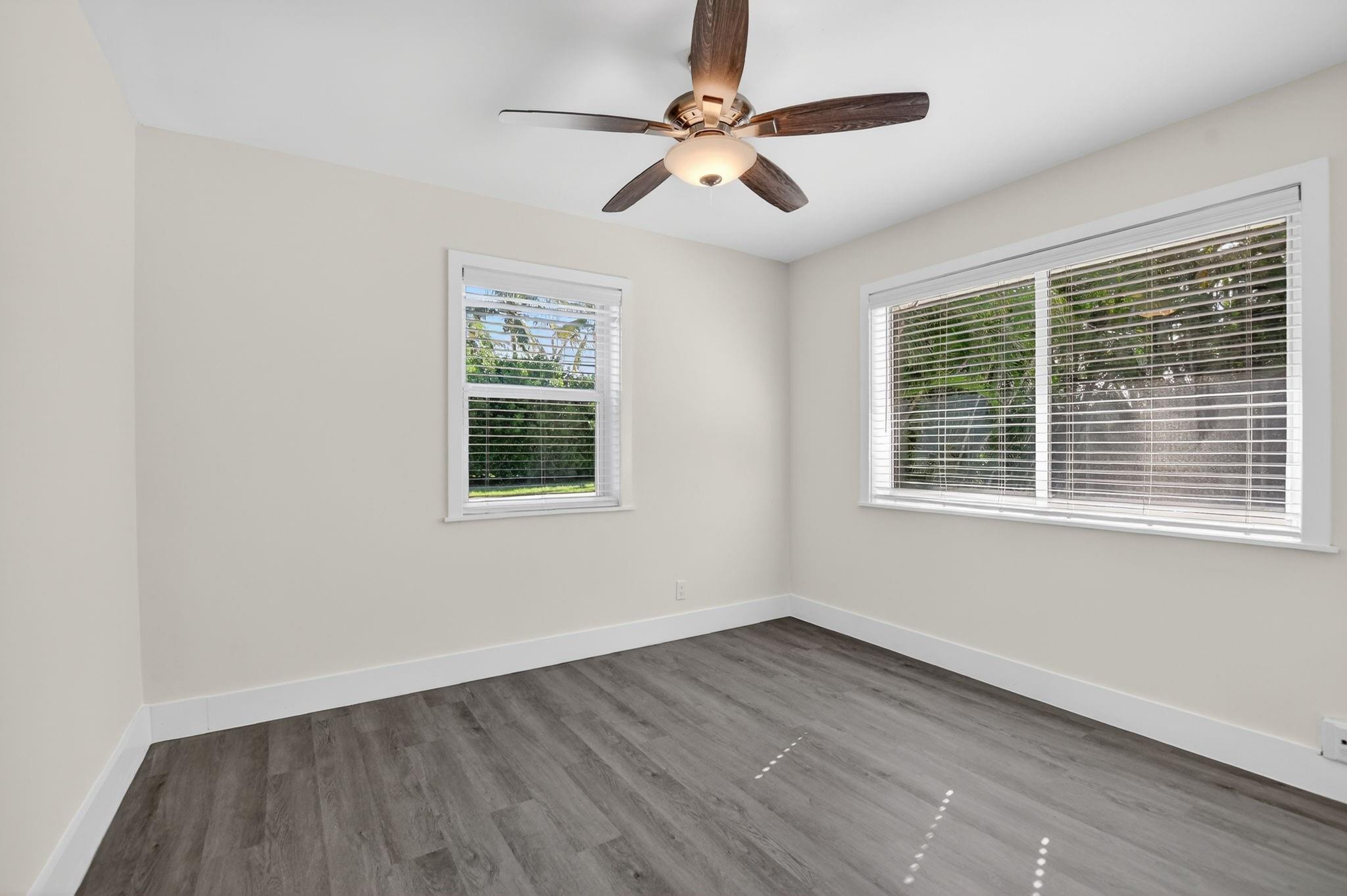 Barwal 3rd Sec 42-25 B - Residential Lease