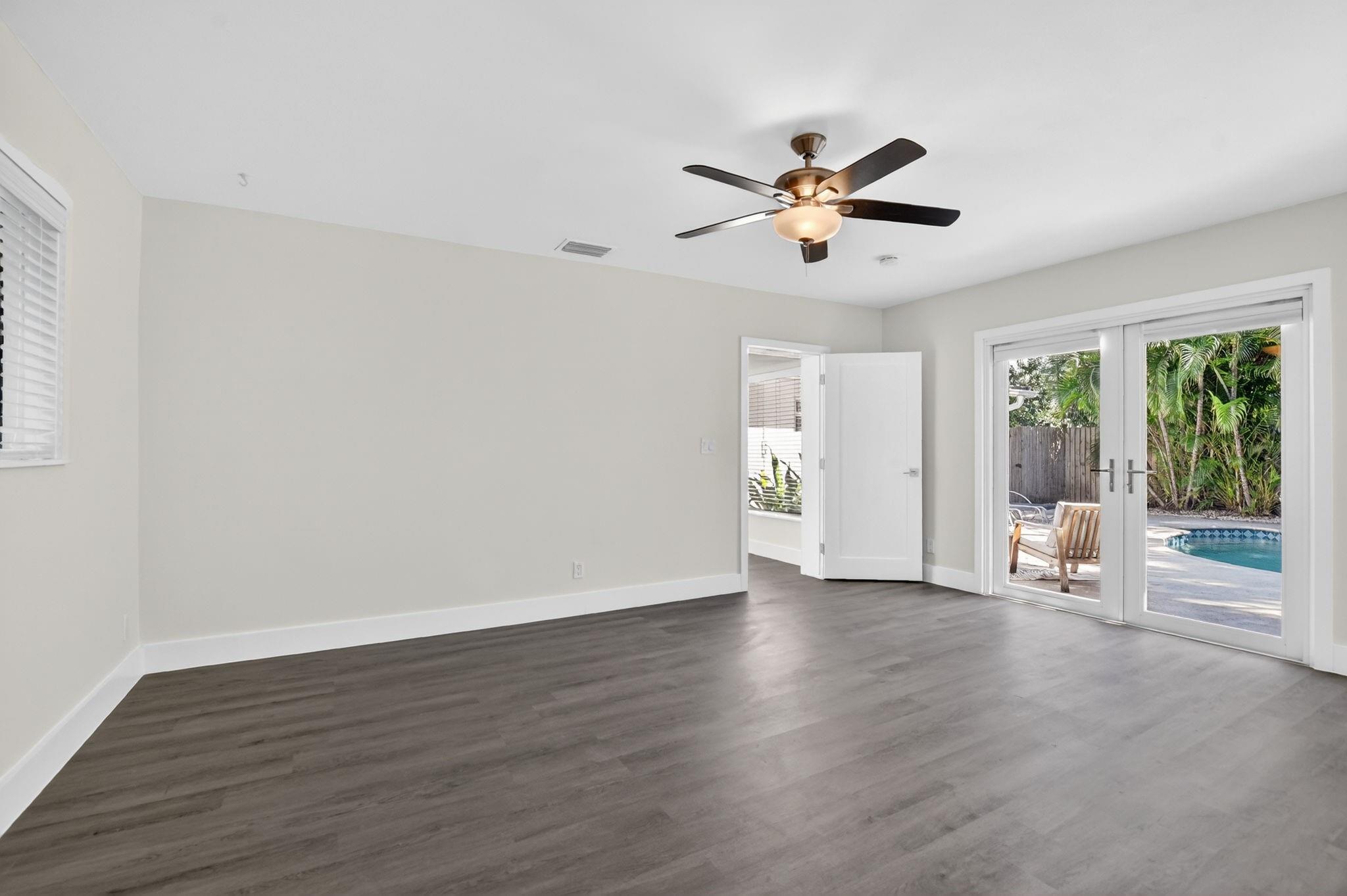 Barwal 3rd Sec 42-25 B - Residential Lease