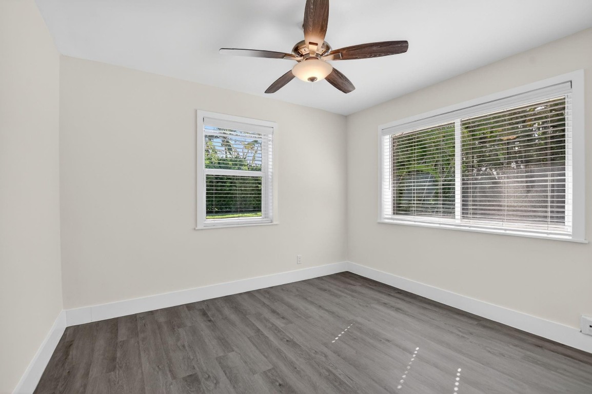 Barwal 3rd Sec 42-25 B - Residential Lease