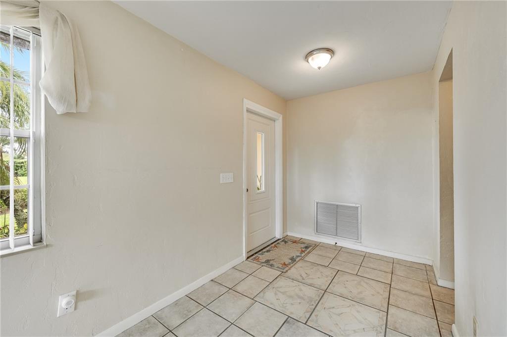 HOBART LANDING UNIT 2 - Residential