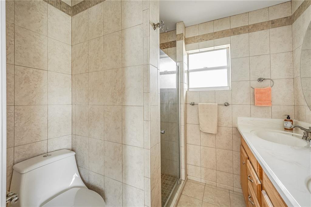 HOBART LANDING UNIT 2 - Residential