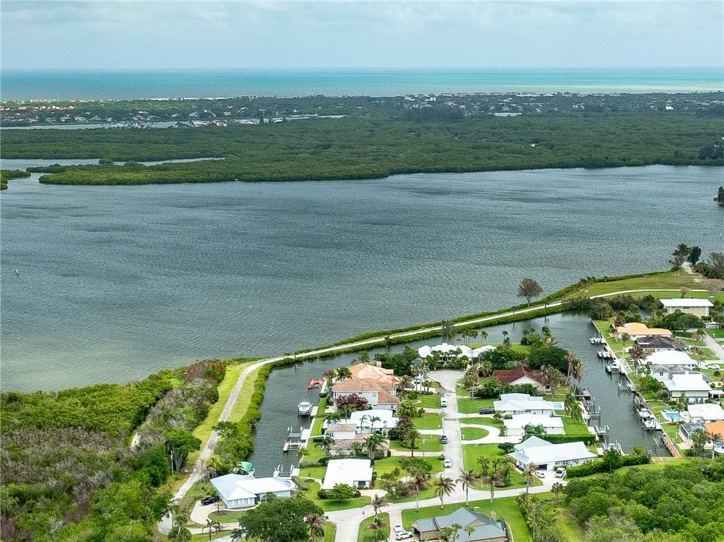 HOBART LANDING UNIT 2 - Residential