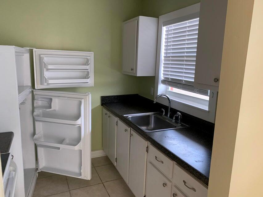 NORTH PALM BEACH VILLAGE - Residential Lease