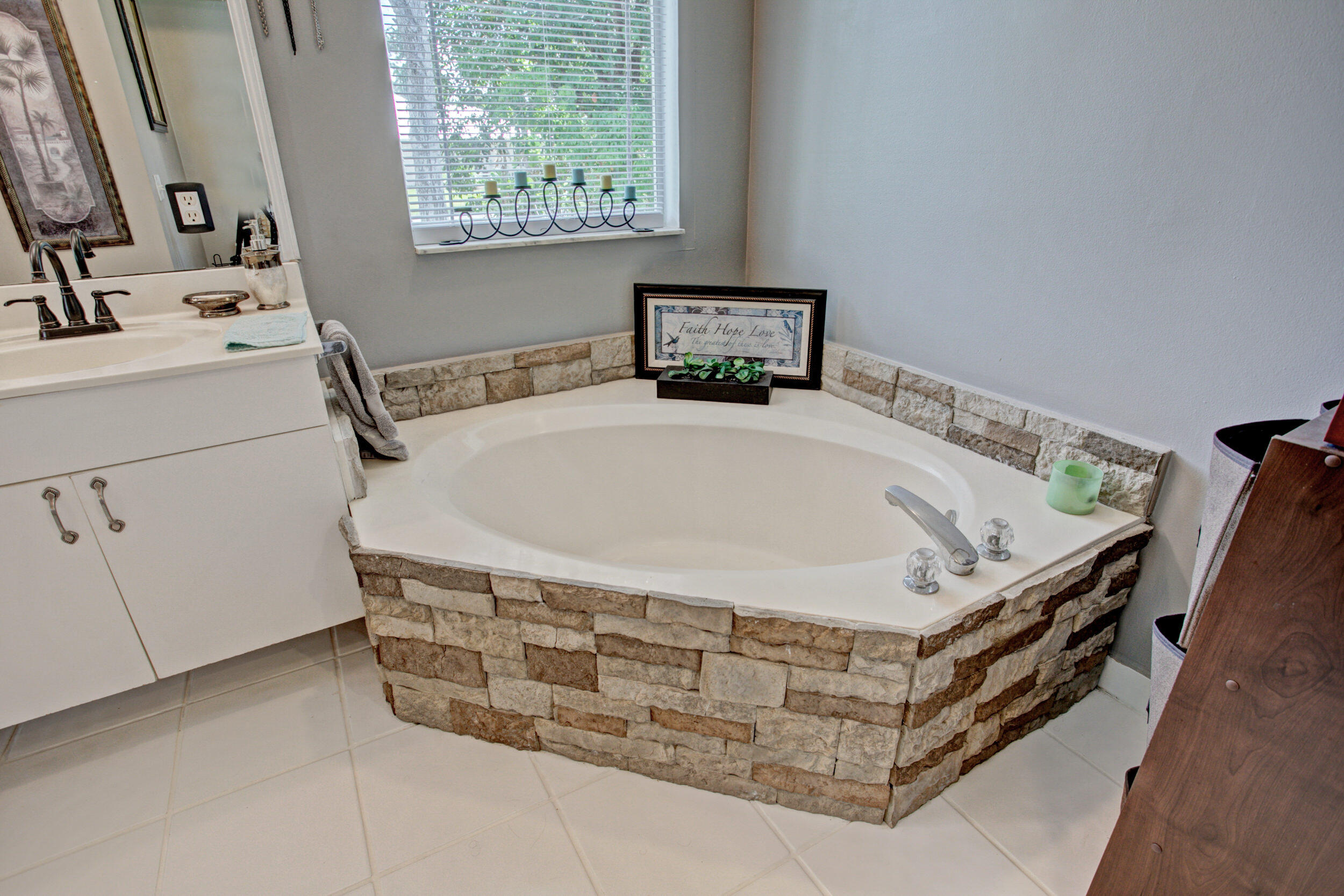 The Acreage - Residential