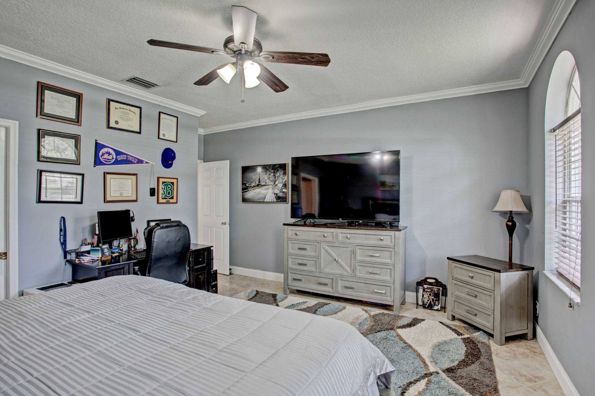 The Acreage - Residential