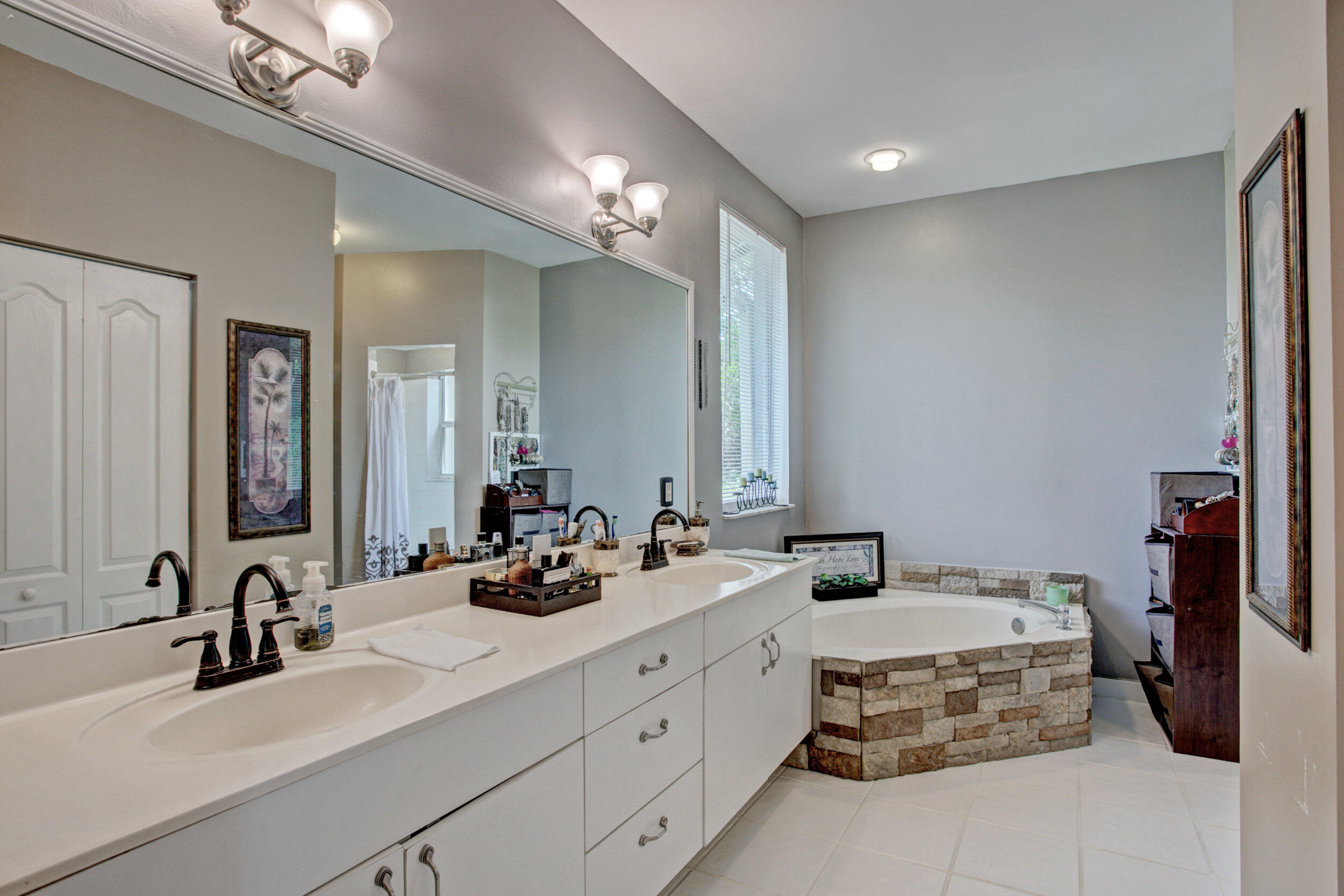 The Acreage - Residential