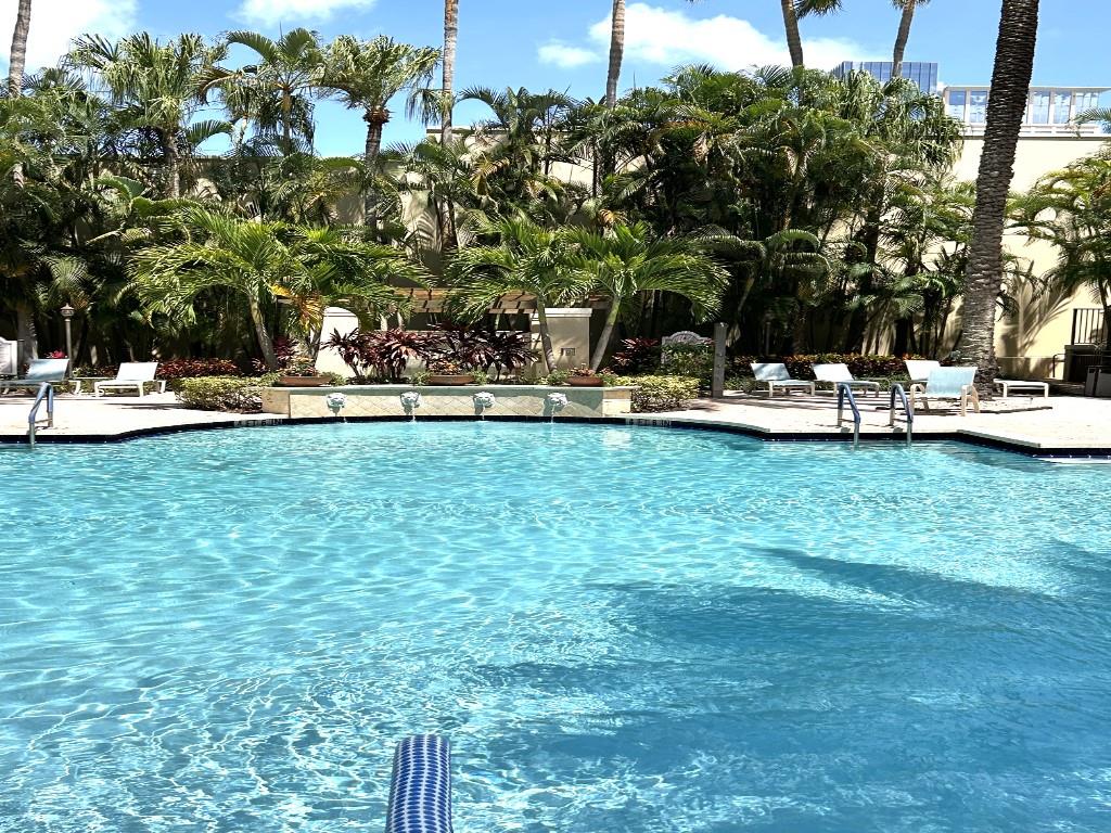 View photos, virtual tours, details... 651 Okeechobee Blvd 711
