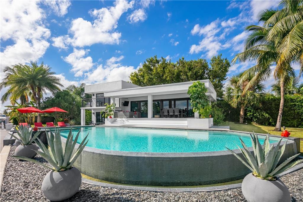 POMPANO ISLES SEC B - Residential