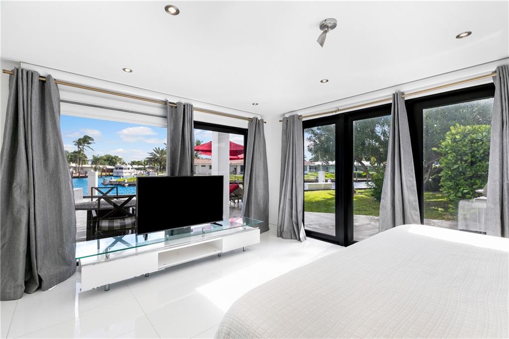POMPANO ISLES SEC B - Residential