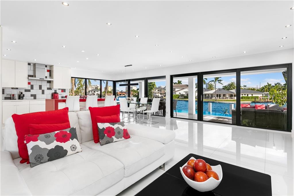 POMPANO ISLES SEC B - Residential