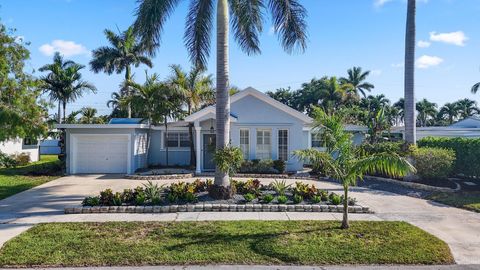 A home in Deerfield Beach