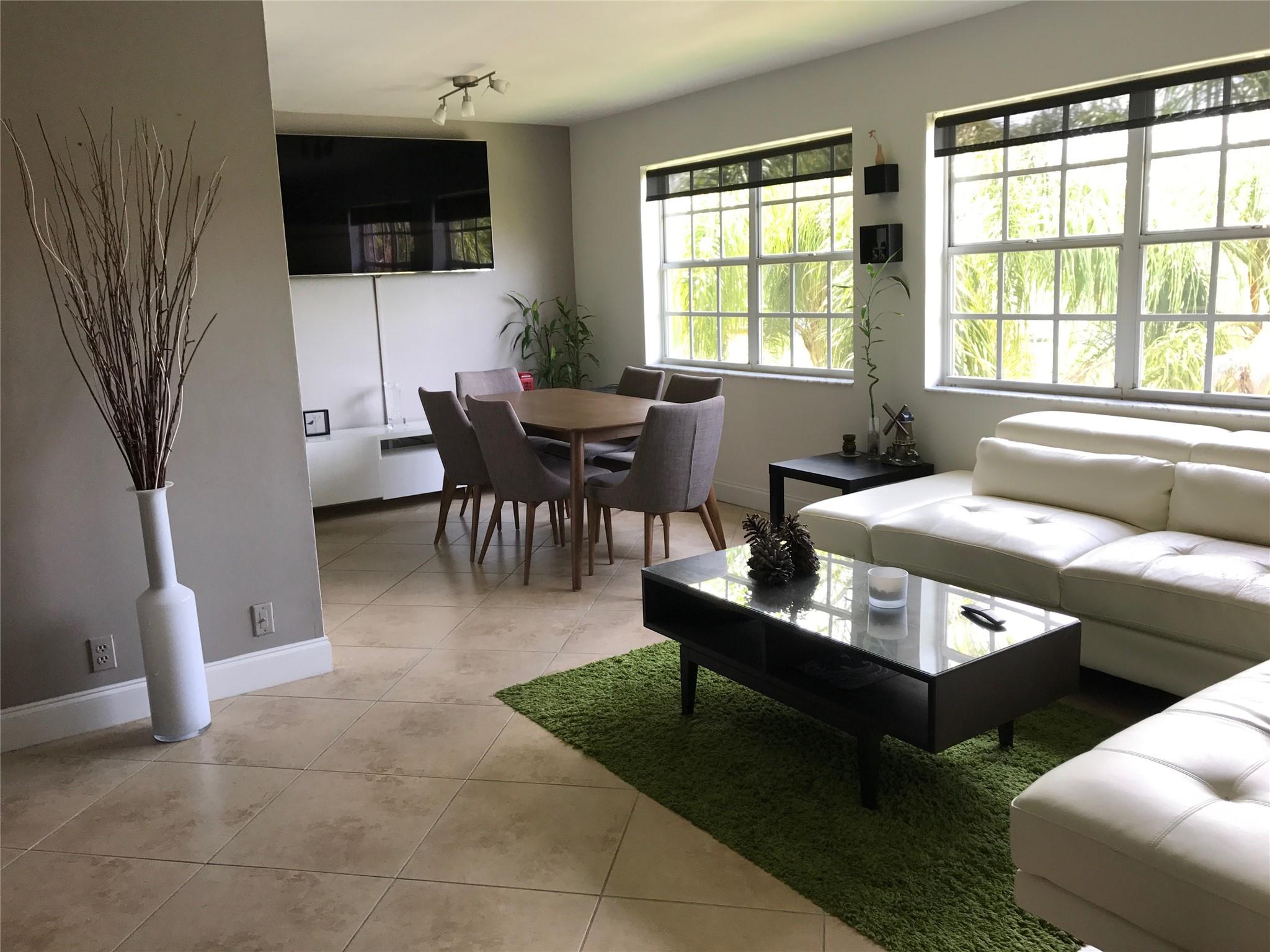 Windmill Lakes IV Condo - Residential Lease