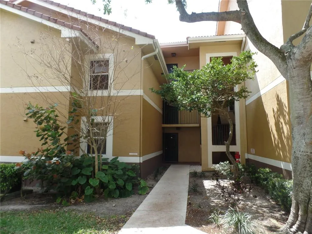 8781 Wiles Rd Unit 203  