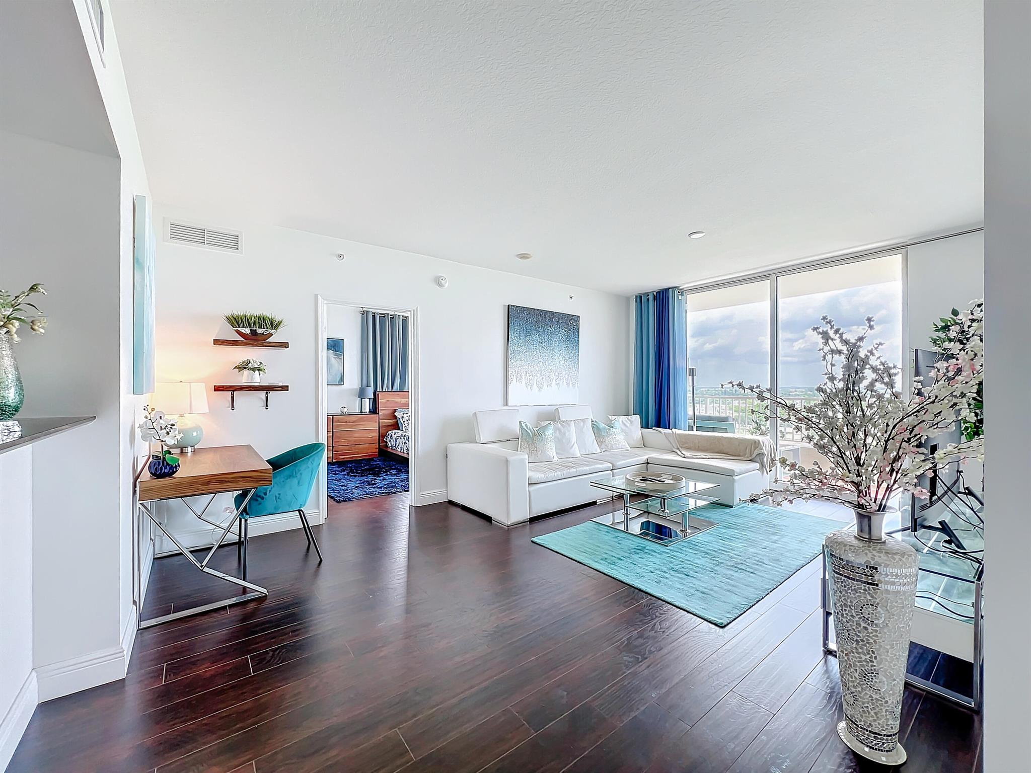 MARINA VILLAGE AT BOYNTON - Residential Lease