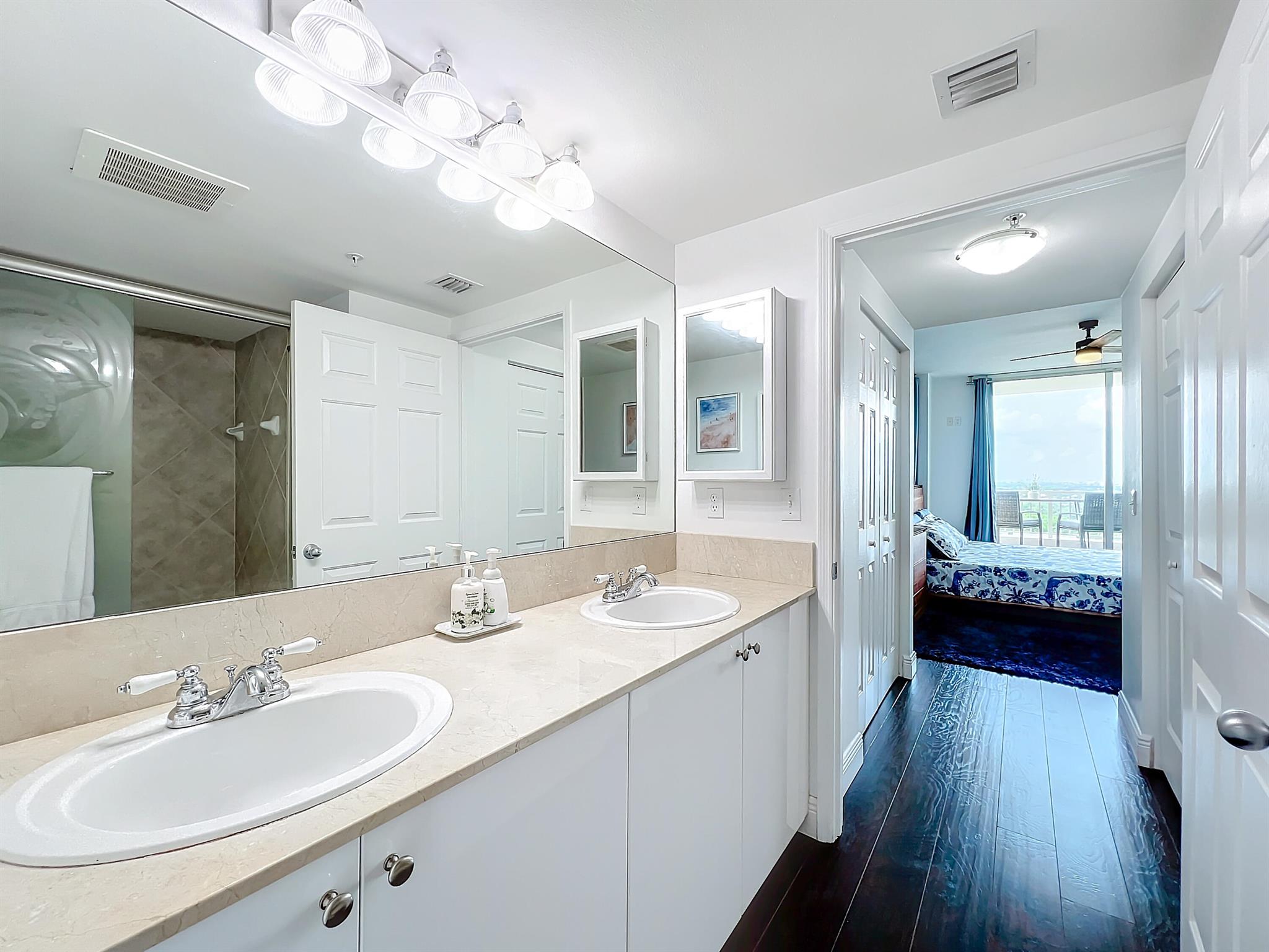 MARINA VILLAGE AT BOYNTON - Residential Lease