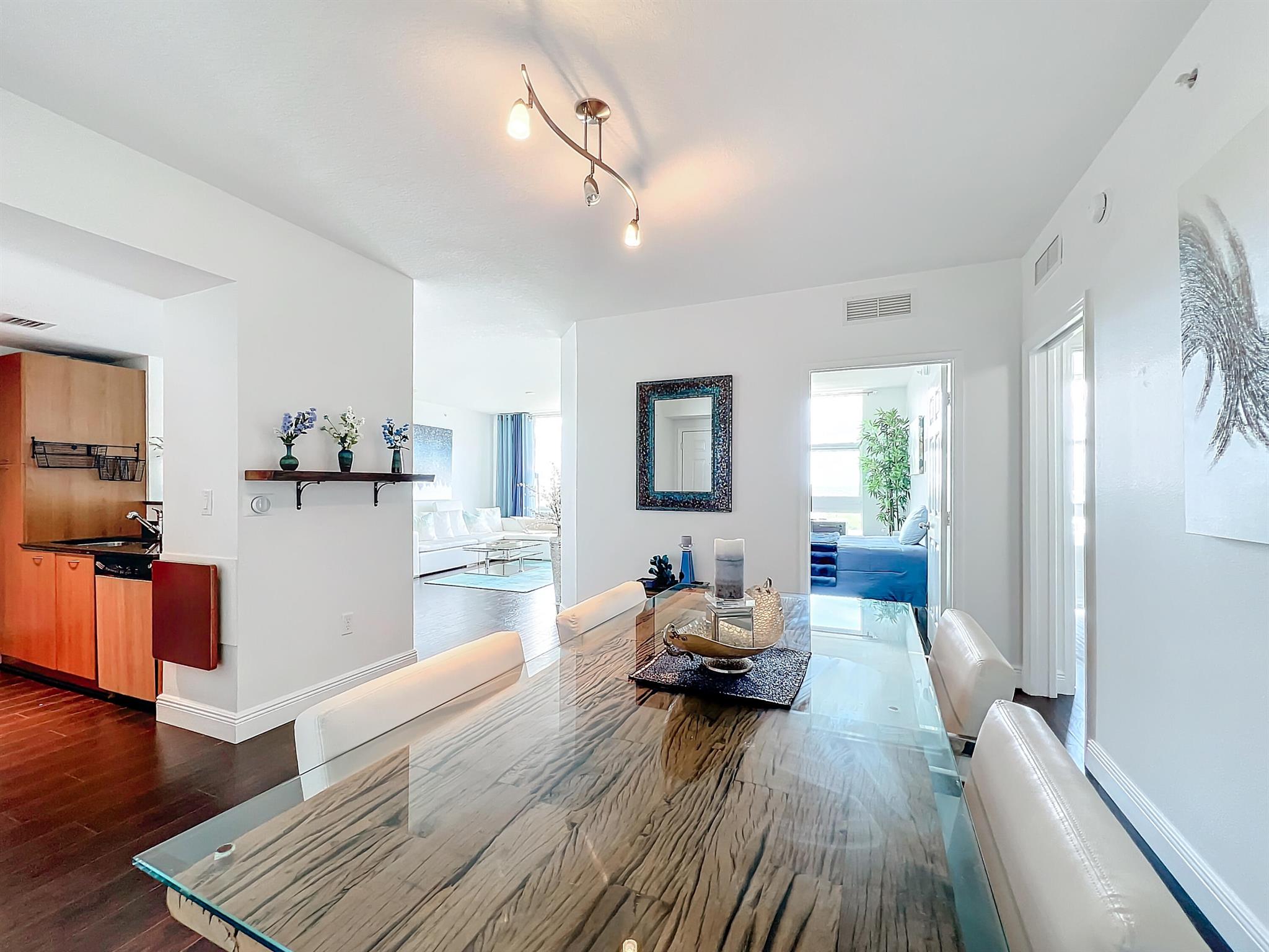 MARINA VILLAGE AT BOYNTON - Residential Lease