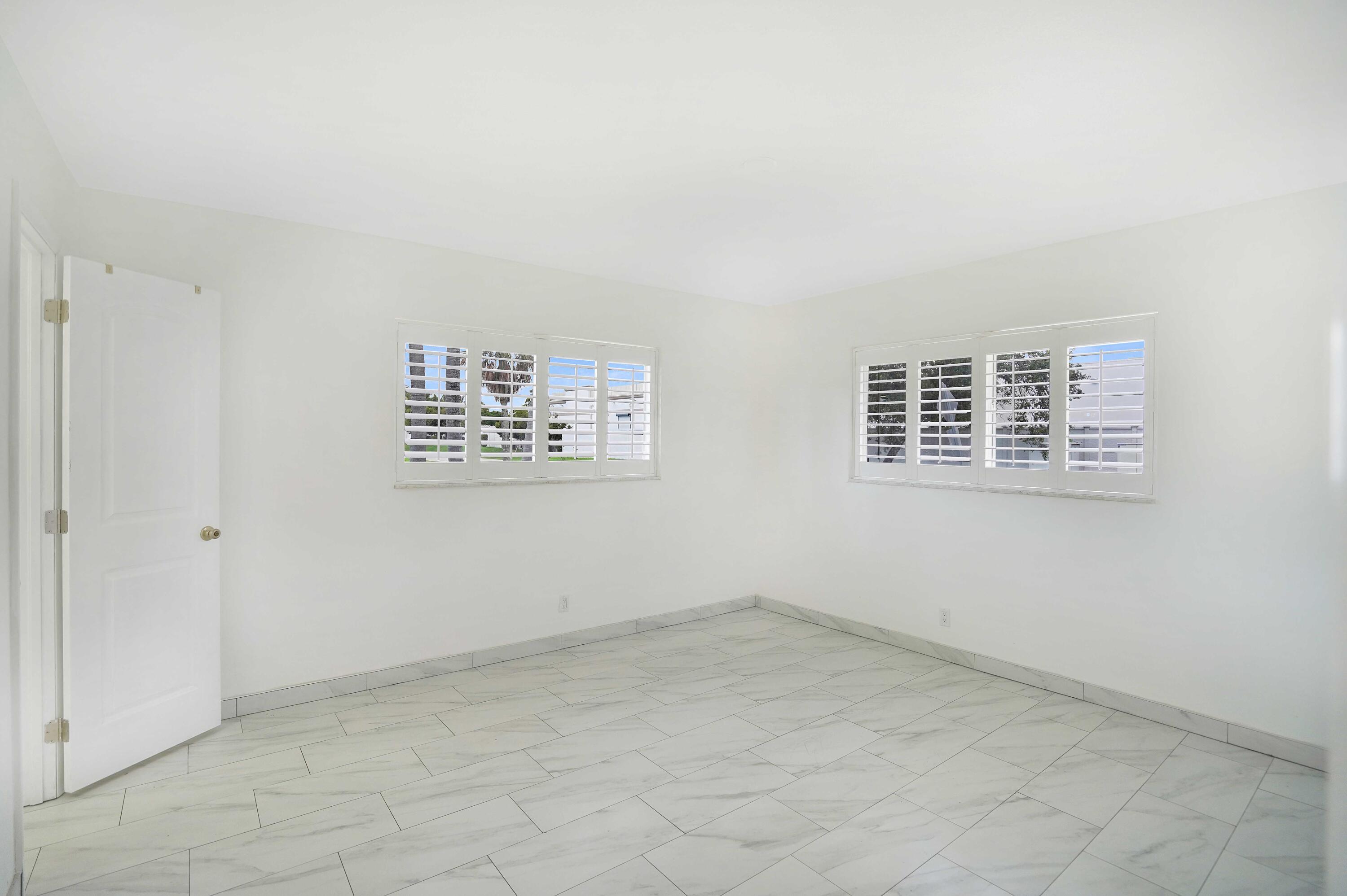 POMPANO WATERWAY ESTATES 1ST ADD - Residential Lease