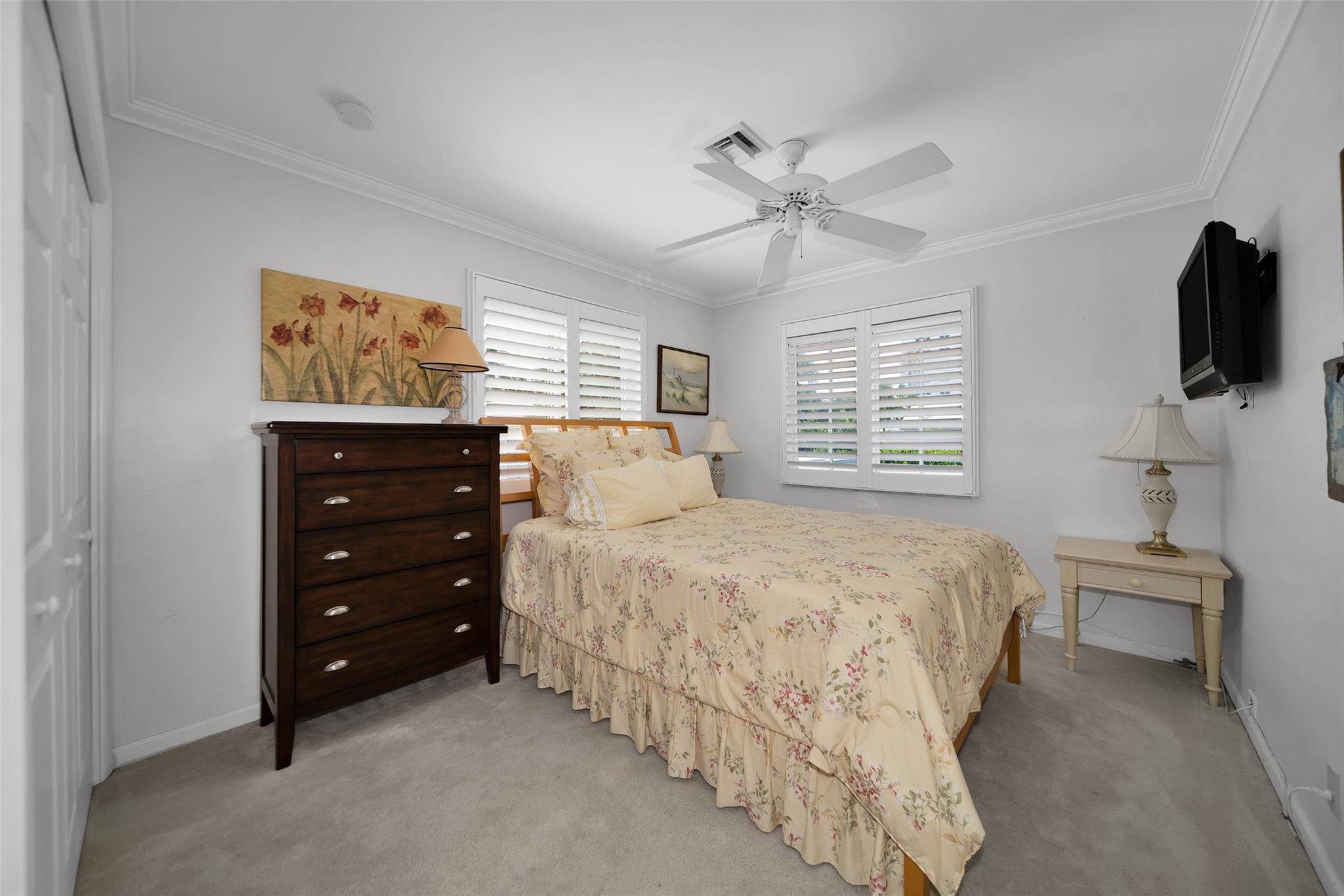 SEA RANCH VILLAS - Residential Lease