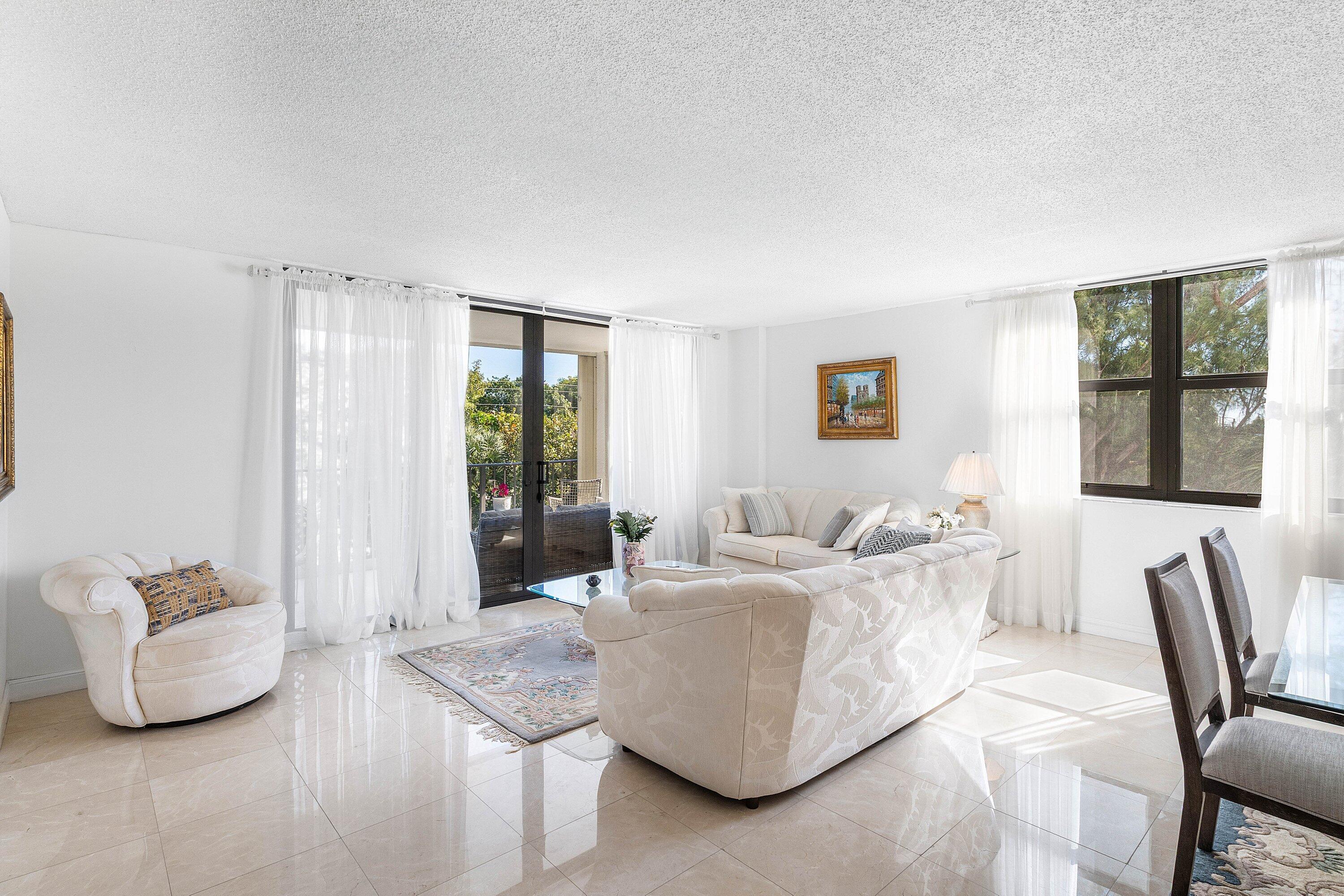 CARRON HOUSE CONDO - Residential