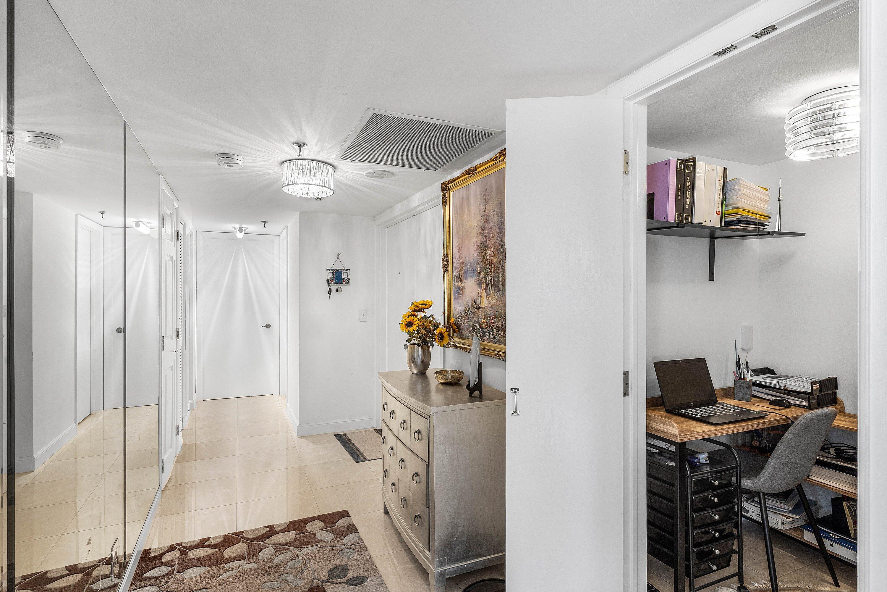 CARRON HOUSE CONDO - Residential