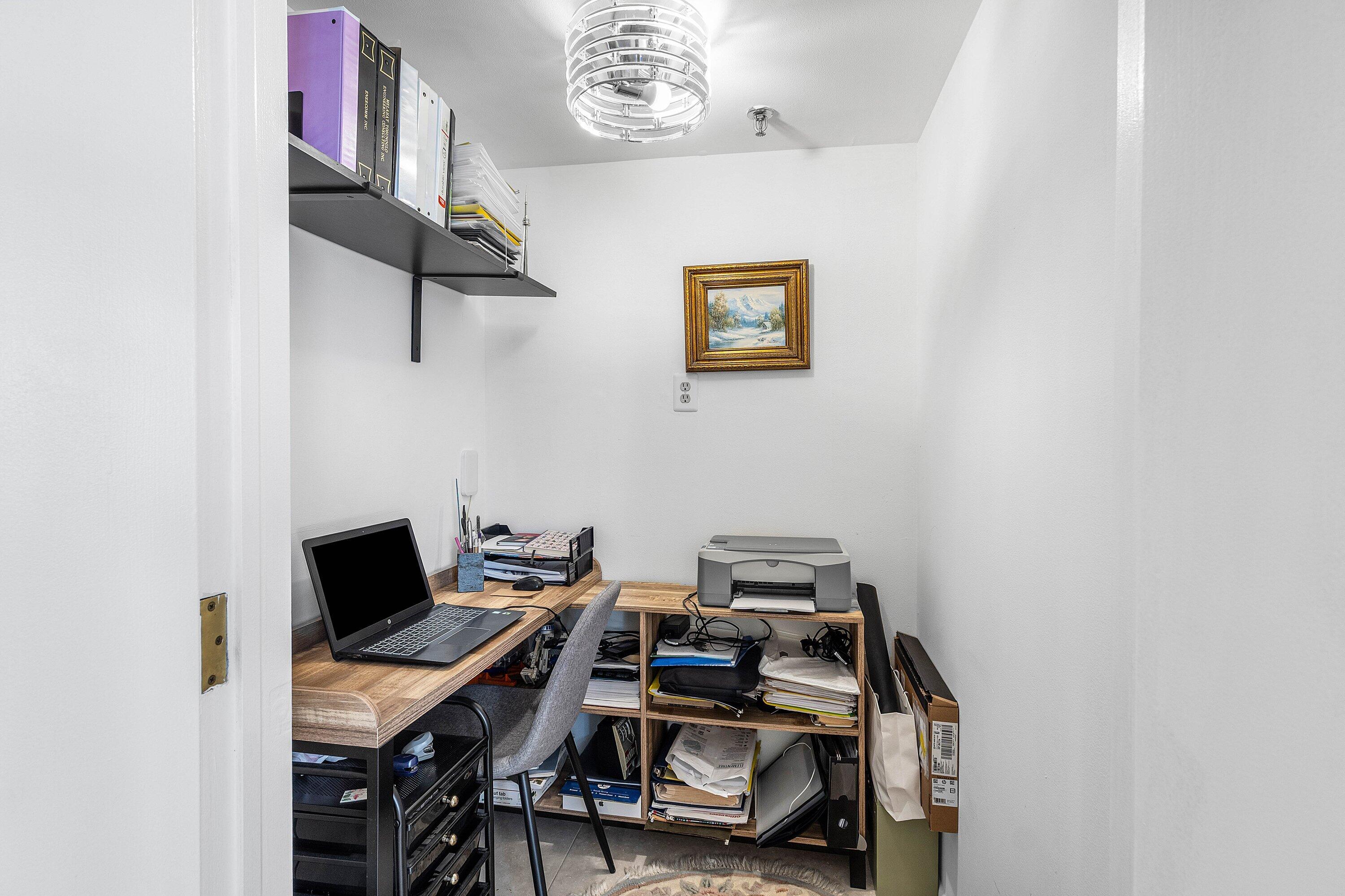 CARRON HOUSE CONDO - Residential