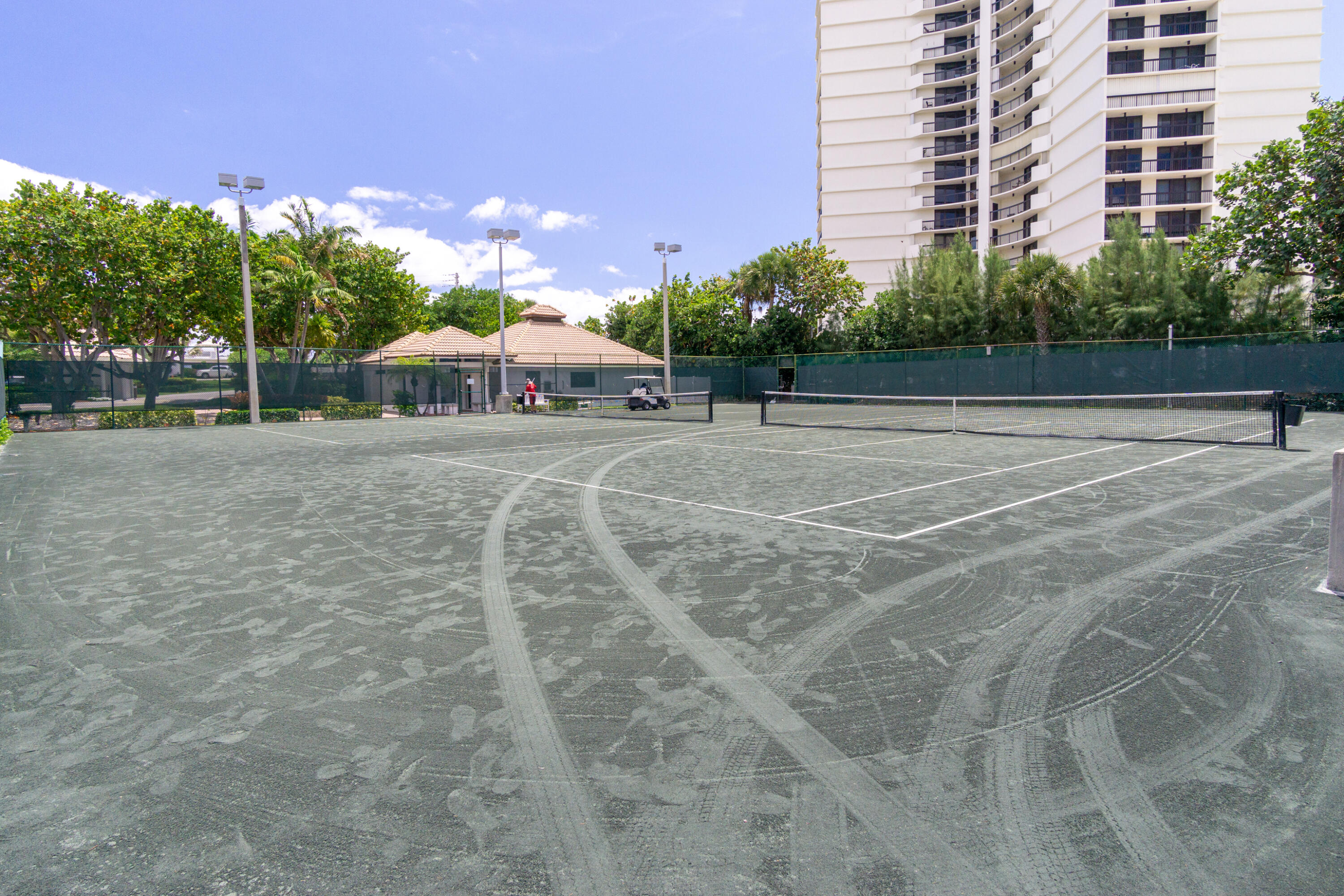 CARRON HOUSE CONDO - Residential