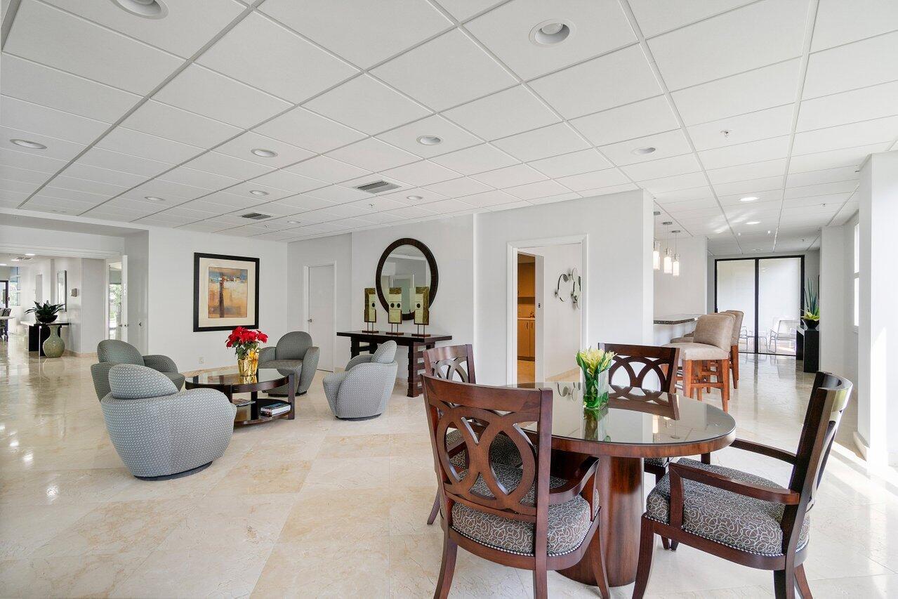 CARRON HOUSE CONDO - Residential