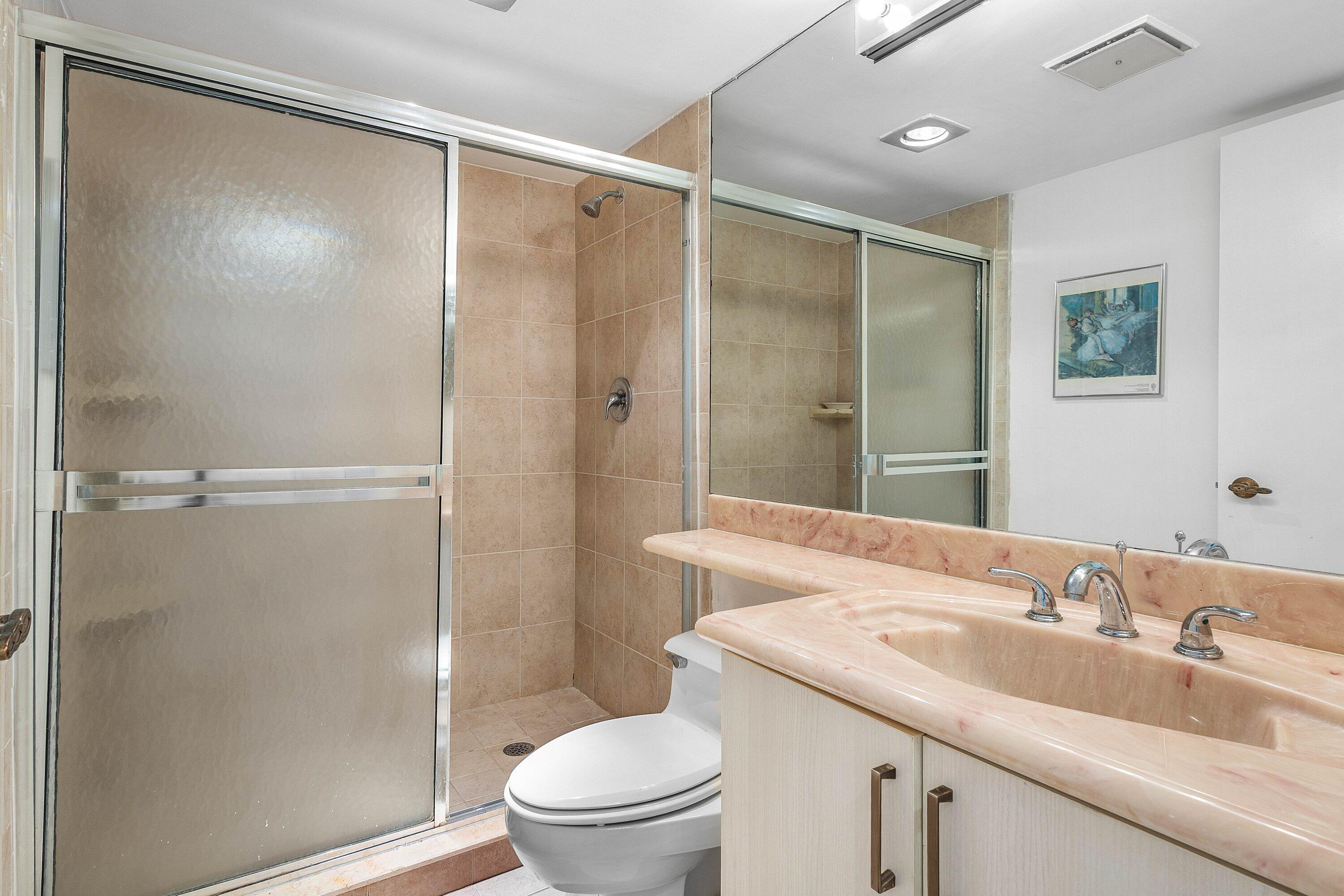 CARRON HOUSE CONDO - Residential